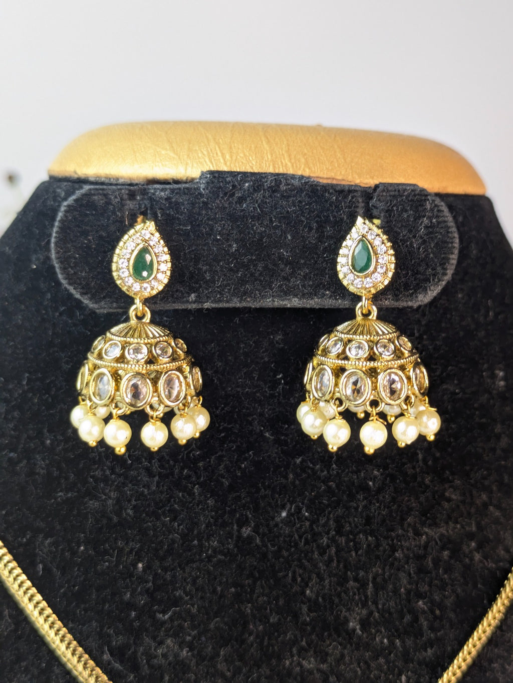Emerald Single Stone Attigai