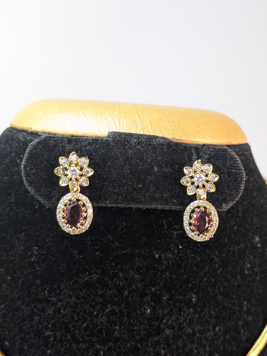 Ruby stone Hasli