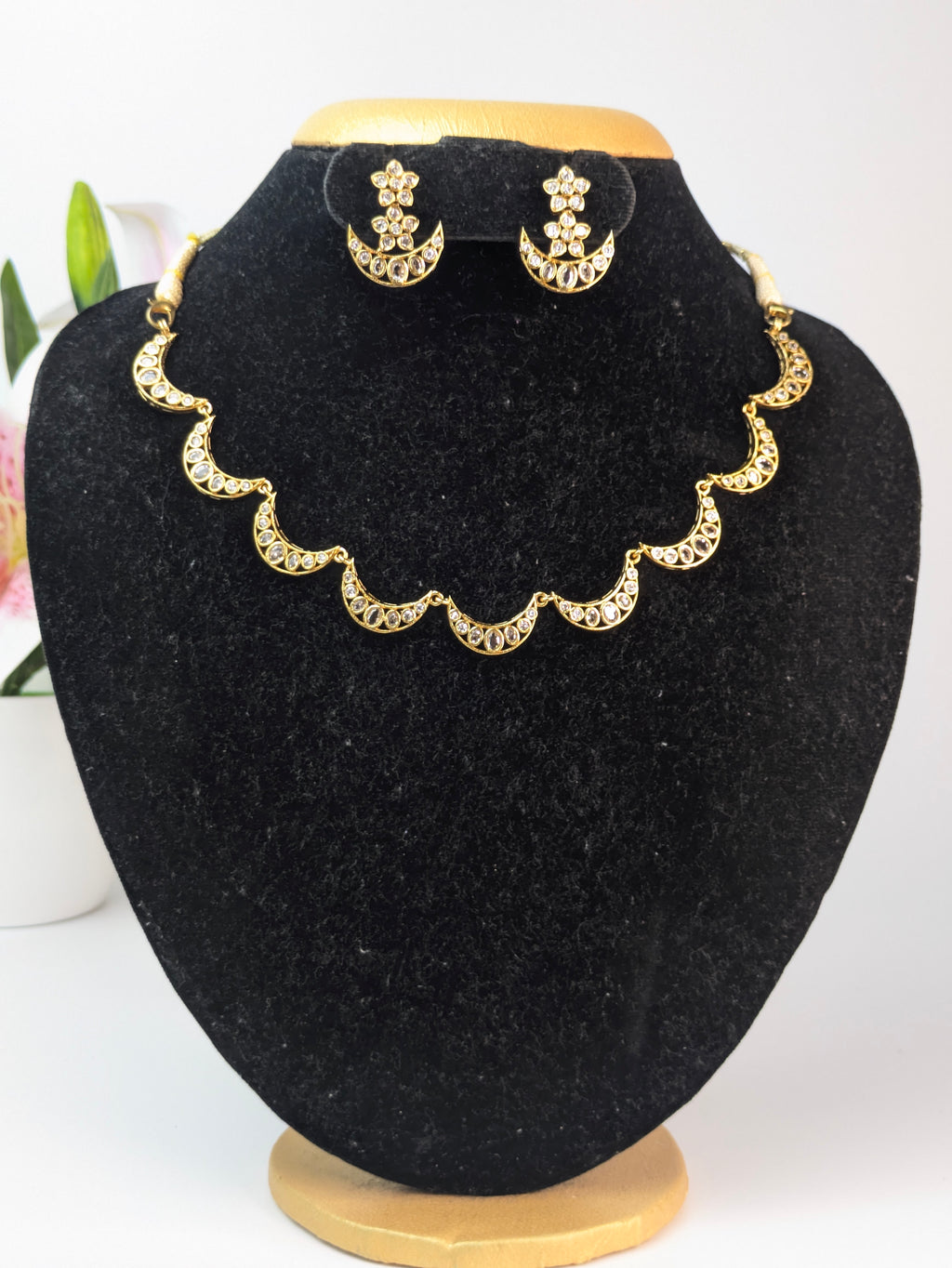 Half Moon Design Necklace