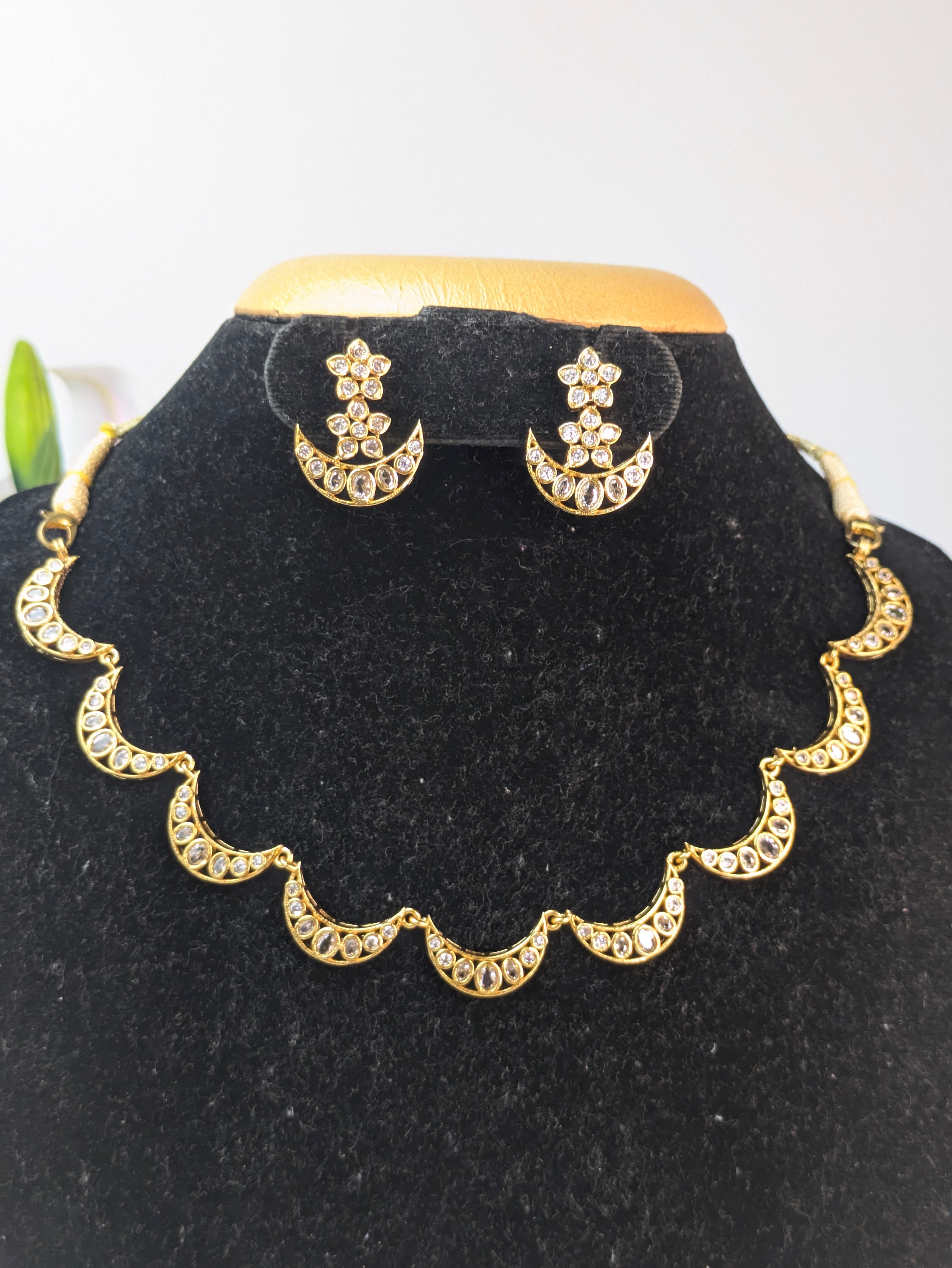 Half Moon Design Necklace