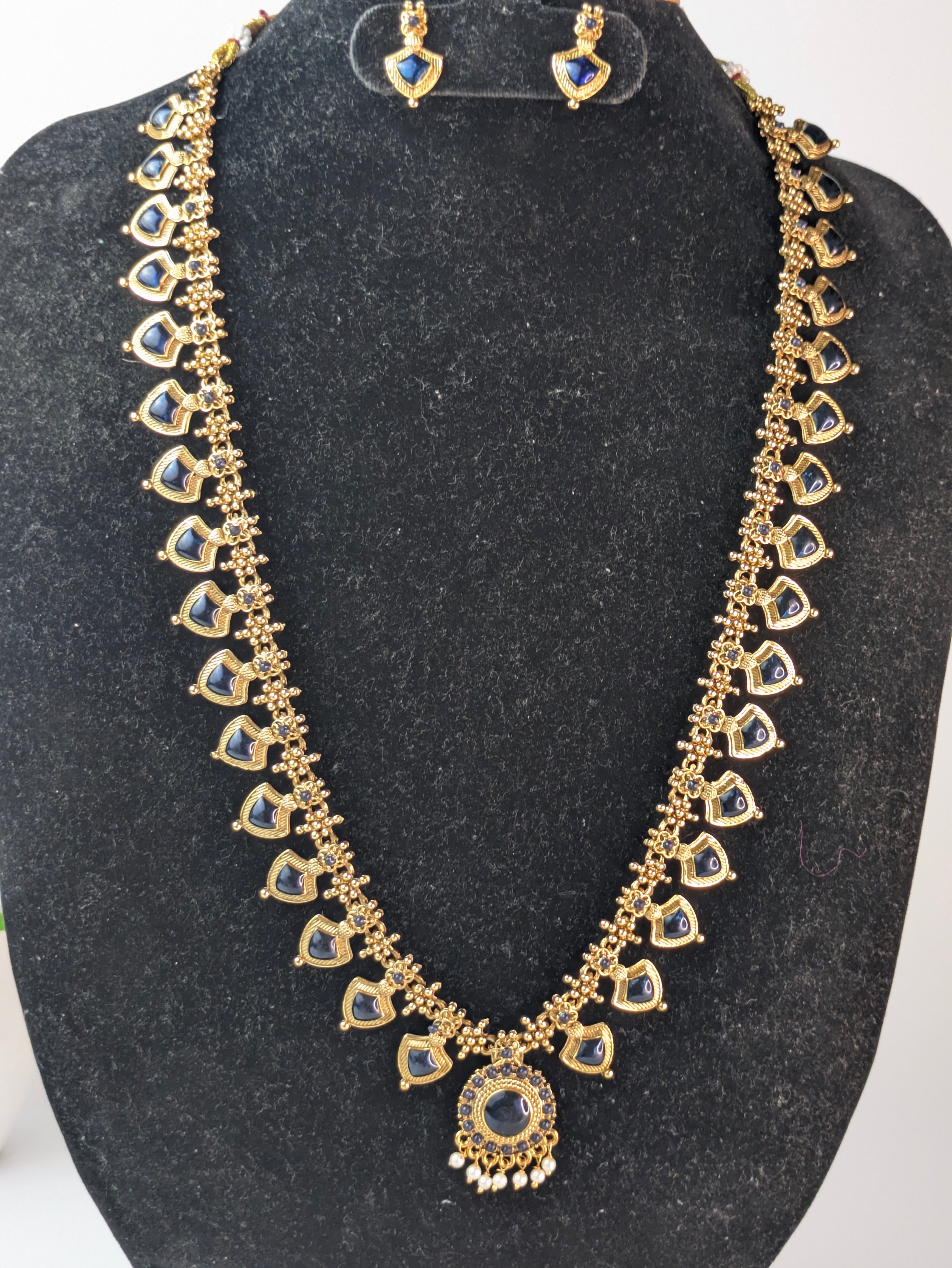 Sullie Basic Kerala Palakka Long Chain