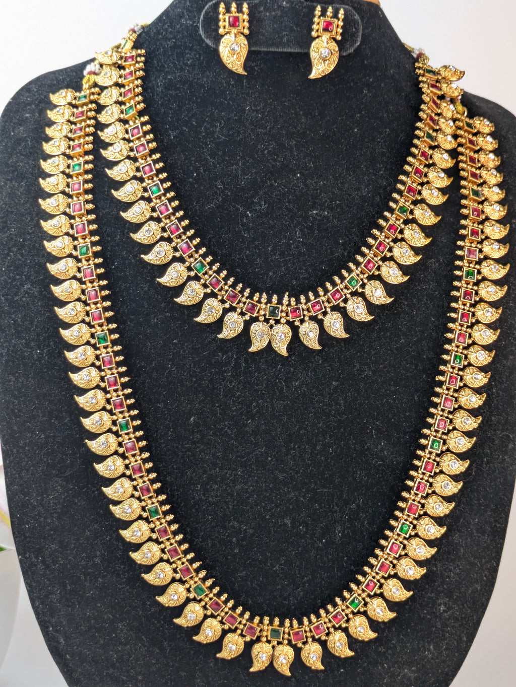 Antique Kemp Mango Bridal Set