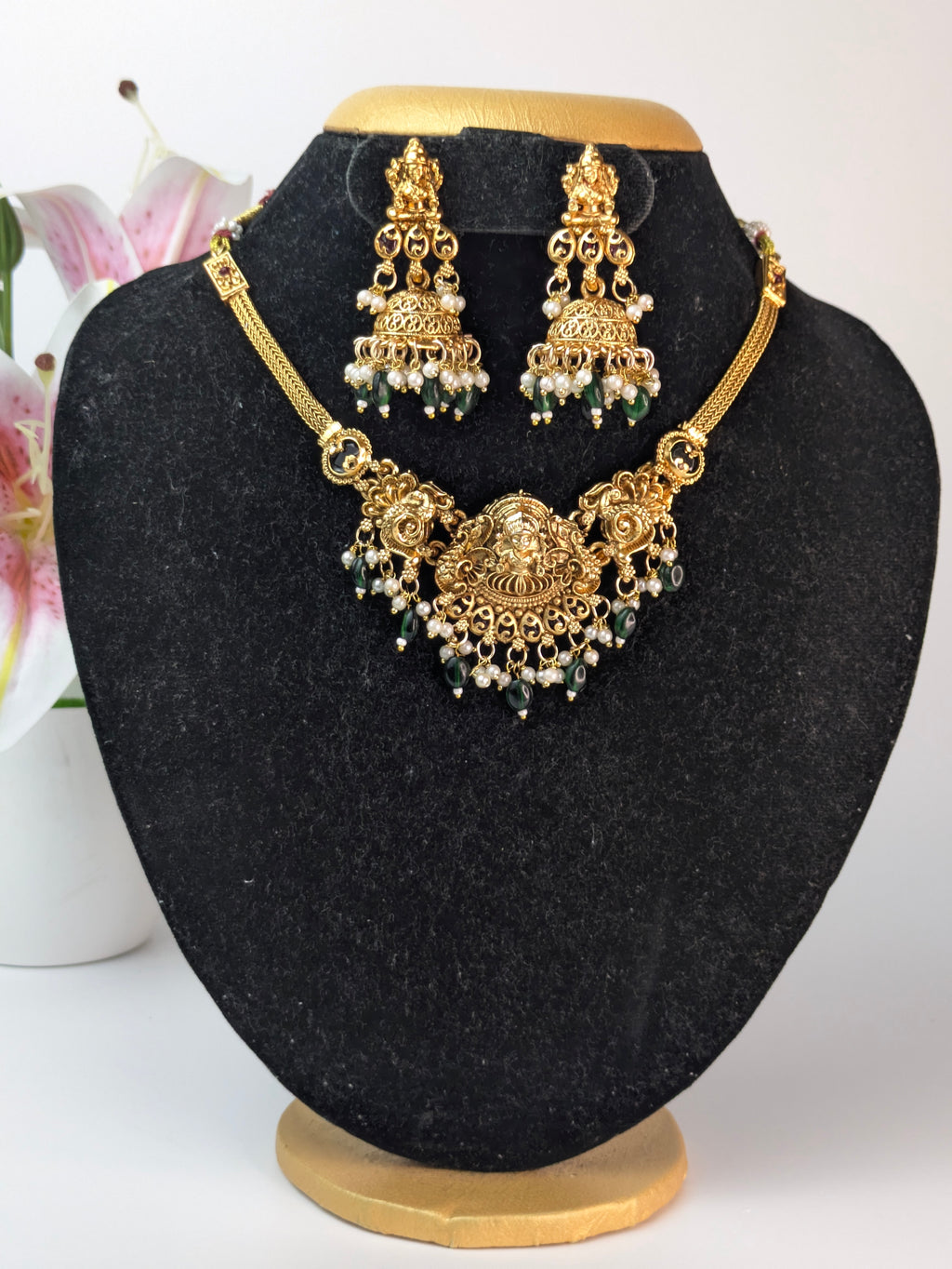 Lakshmi Peacock Choker
