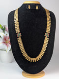 traditional South Indian jewelry set