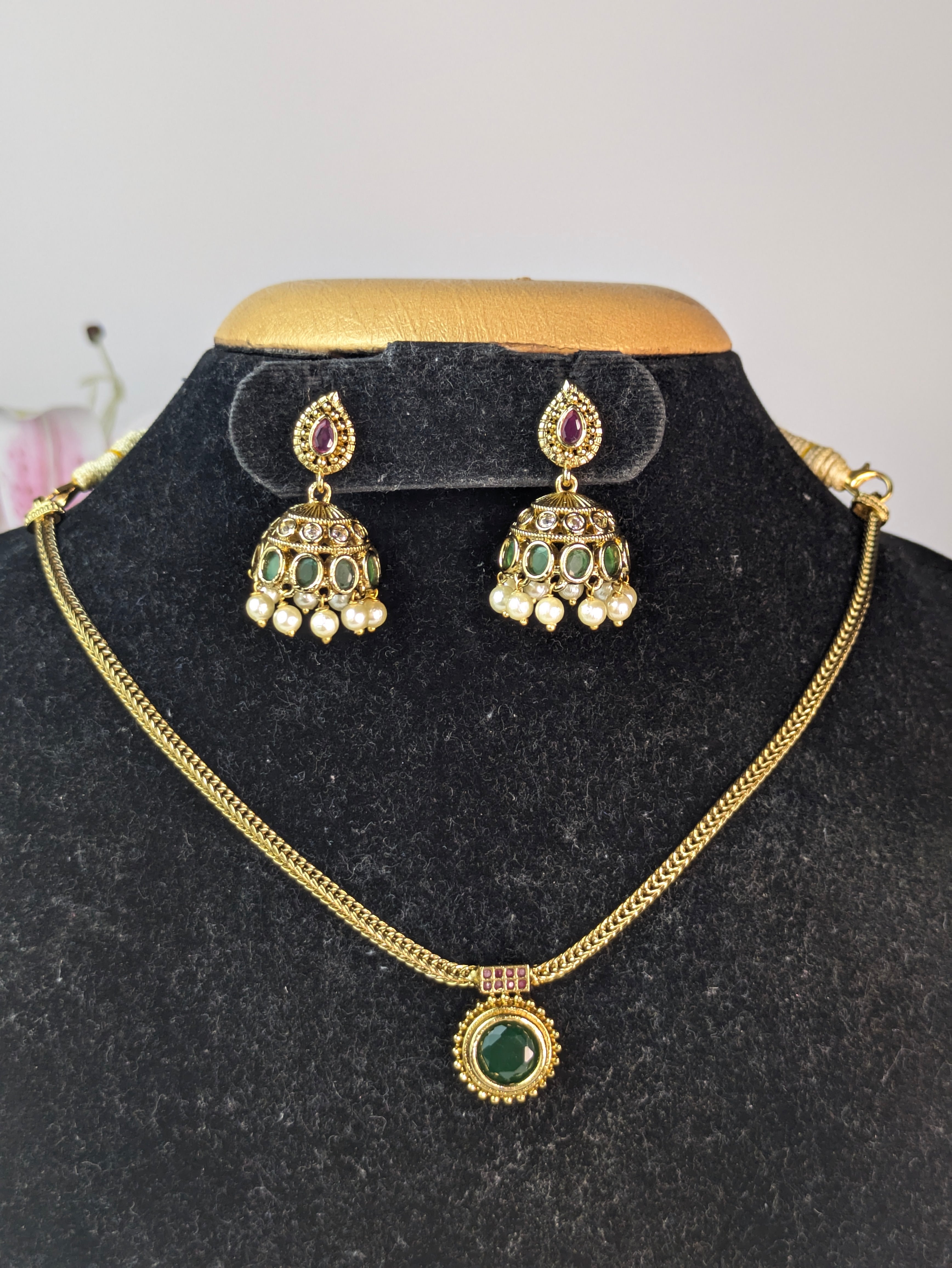 Single Stone Pendant Necklace-Green