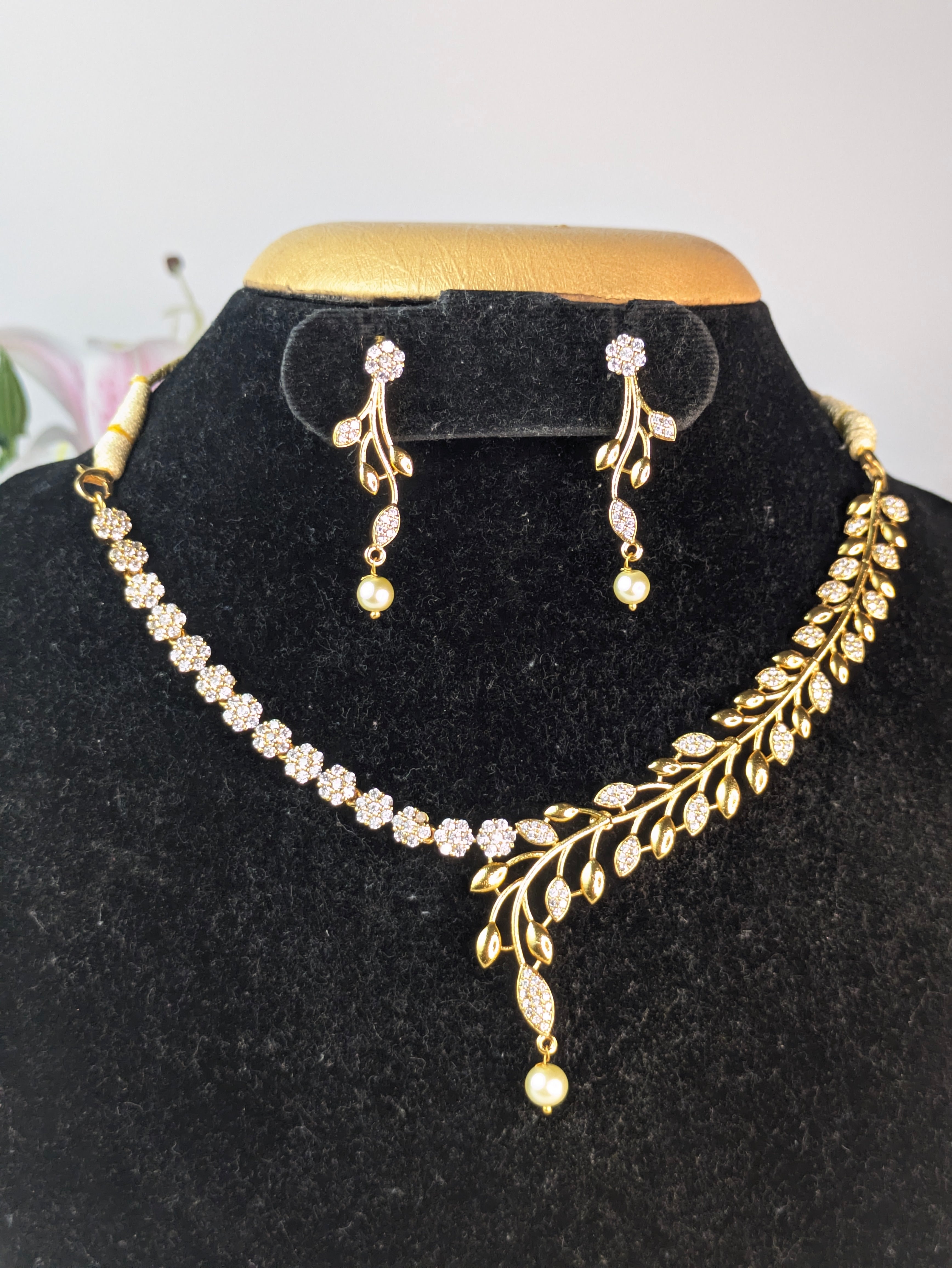Floral Vine / Leaf Branch Necklace Set.