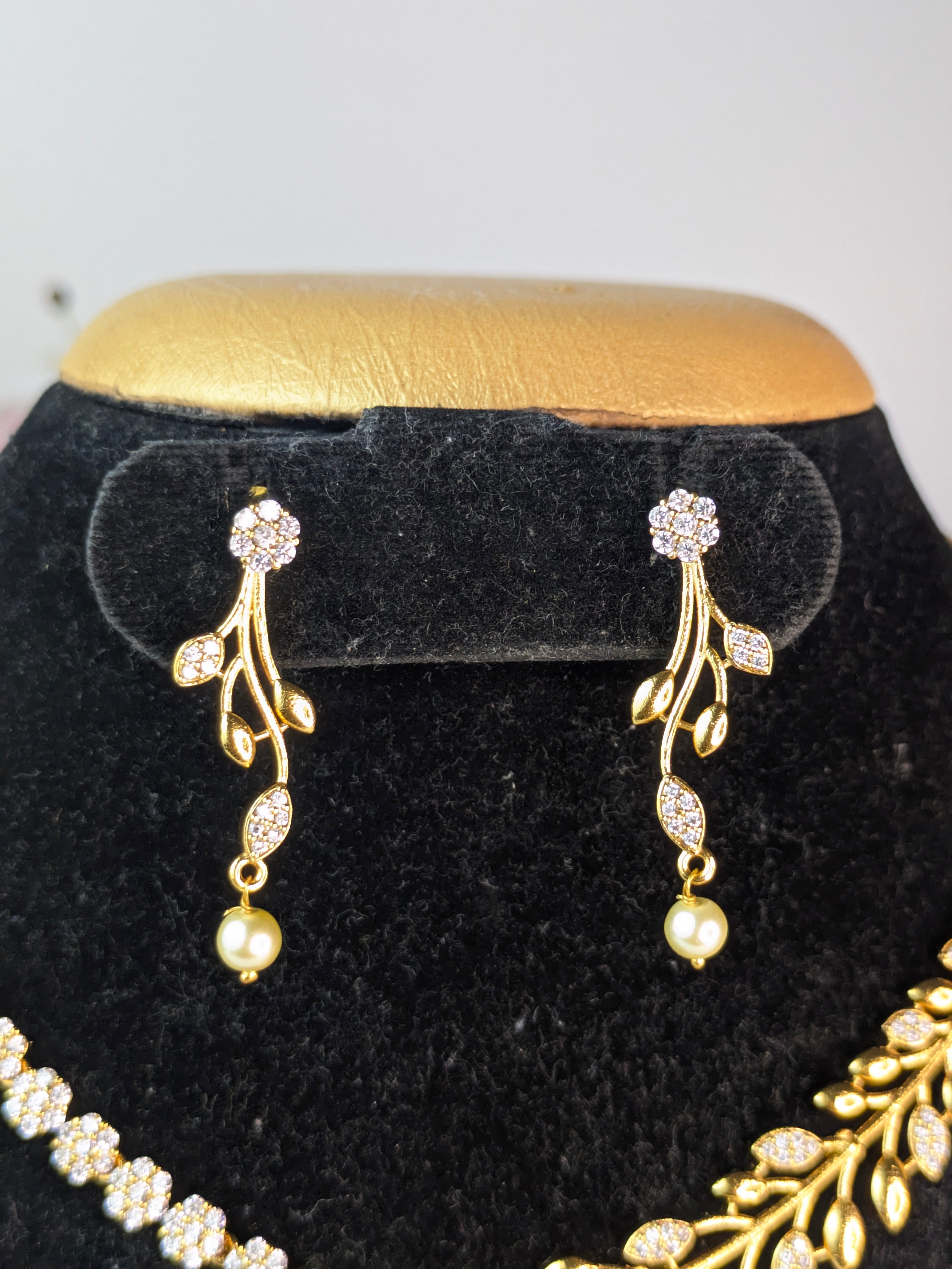 Floral Vine / Leaf Branch Necklace Set.