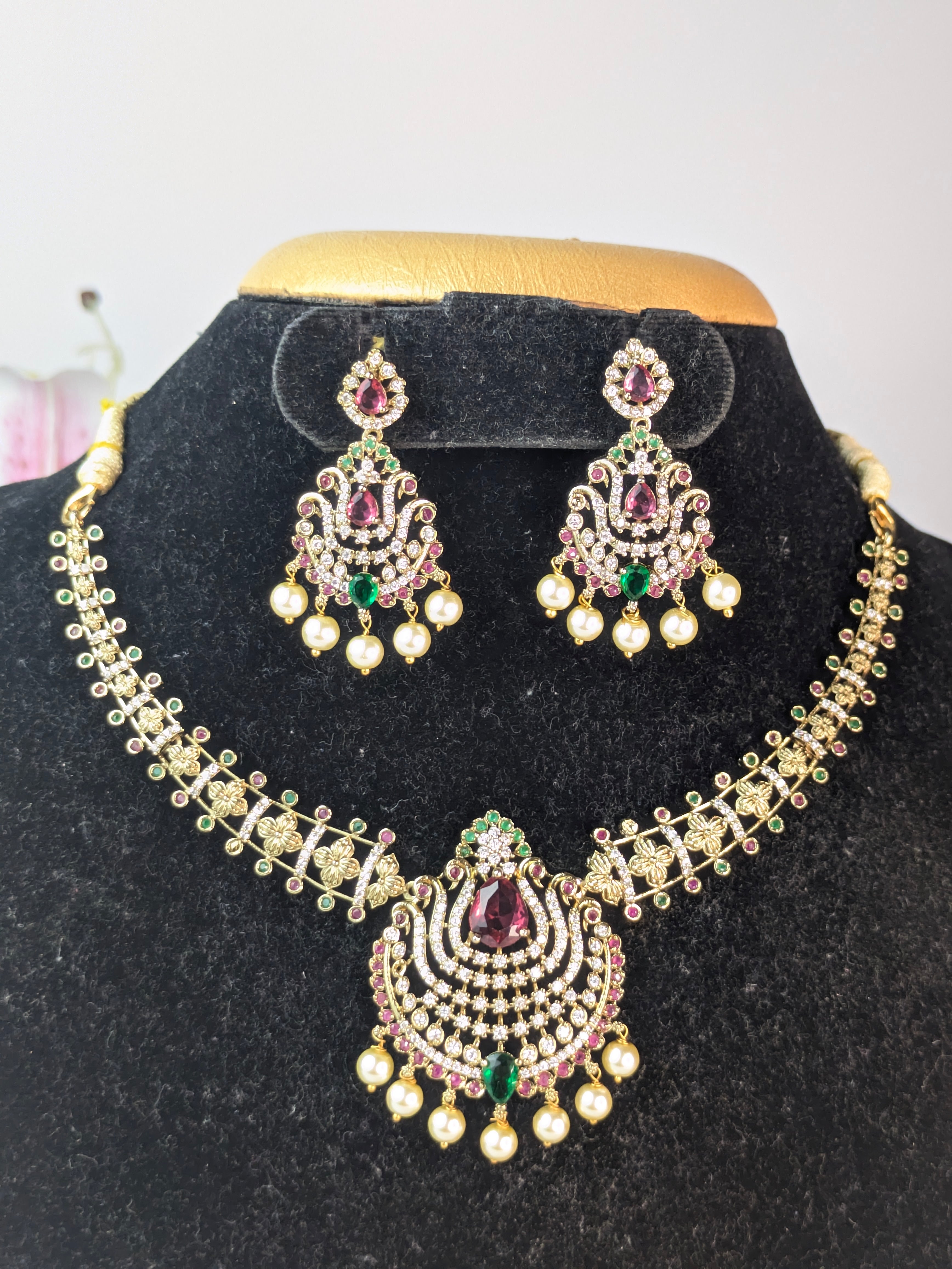 Multi Stone Pearl Drop Hasli Set