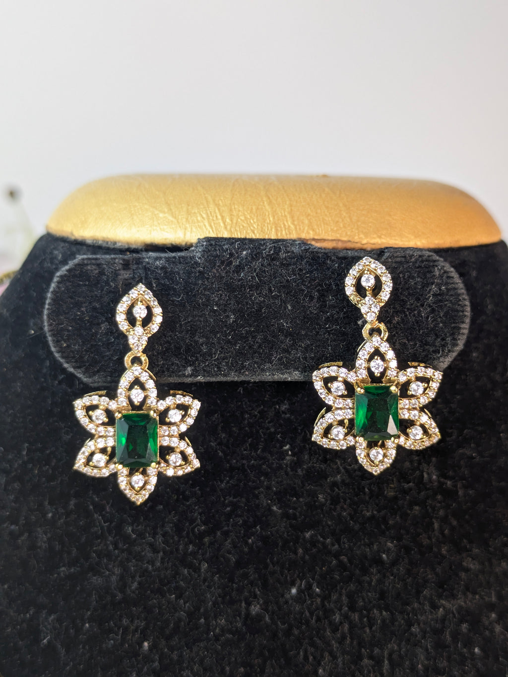 AD Stone Floral Choker-Green