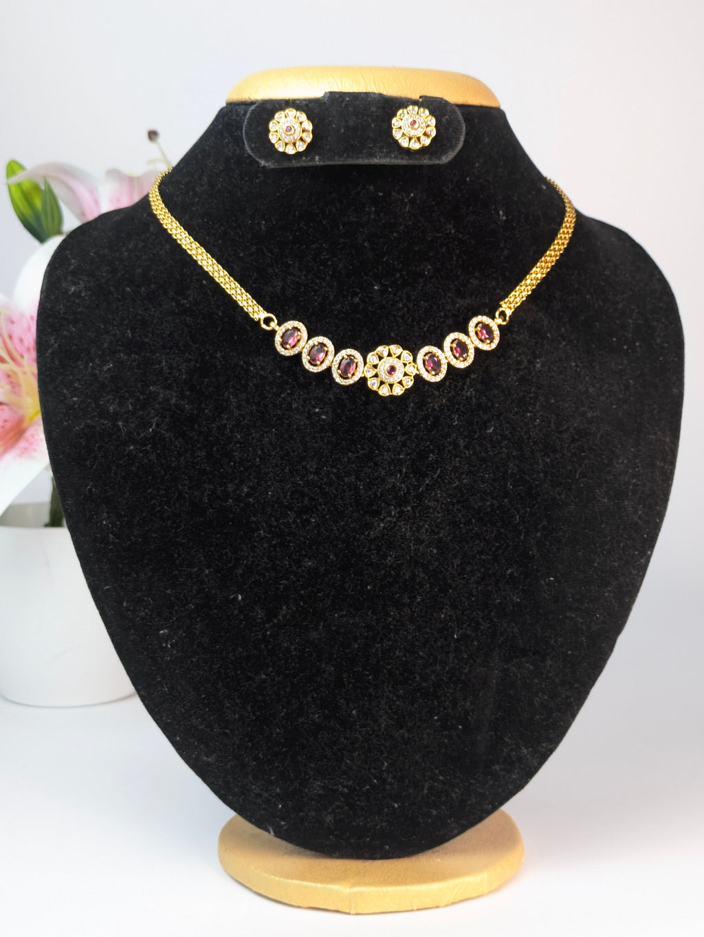 Victorian-Style Choker Set-Ruby