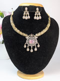 Traditional Kundan Hasli Necklace Set
