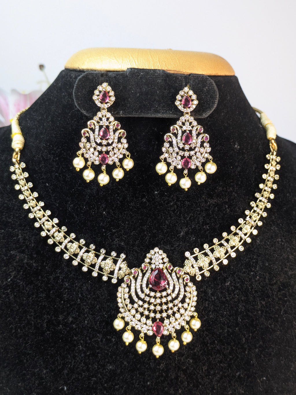 Ruby Stone Pearl Drop Hasli Set