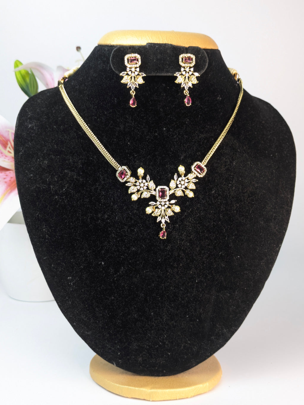 Ruby AD short Necklace Set
