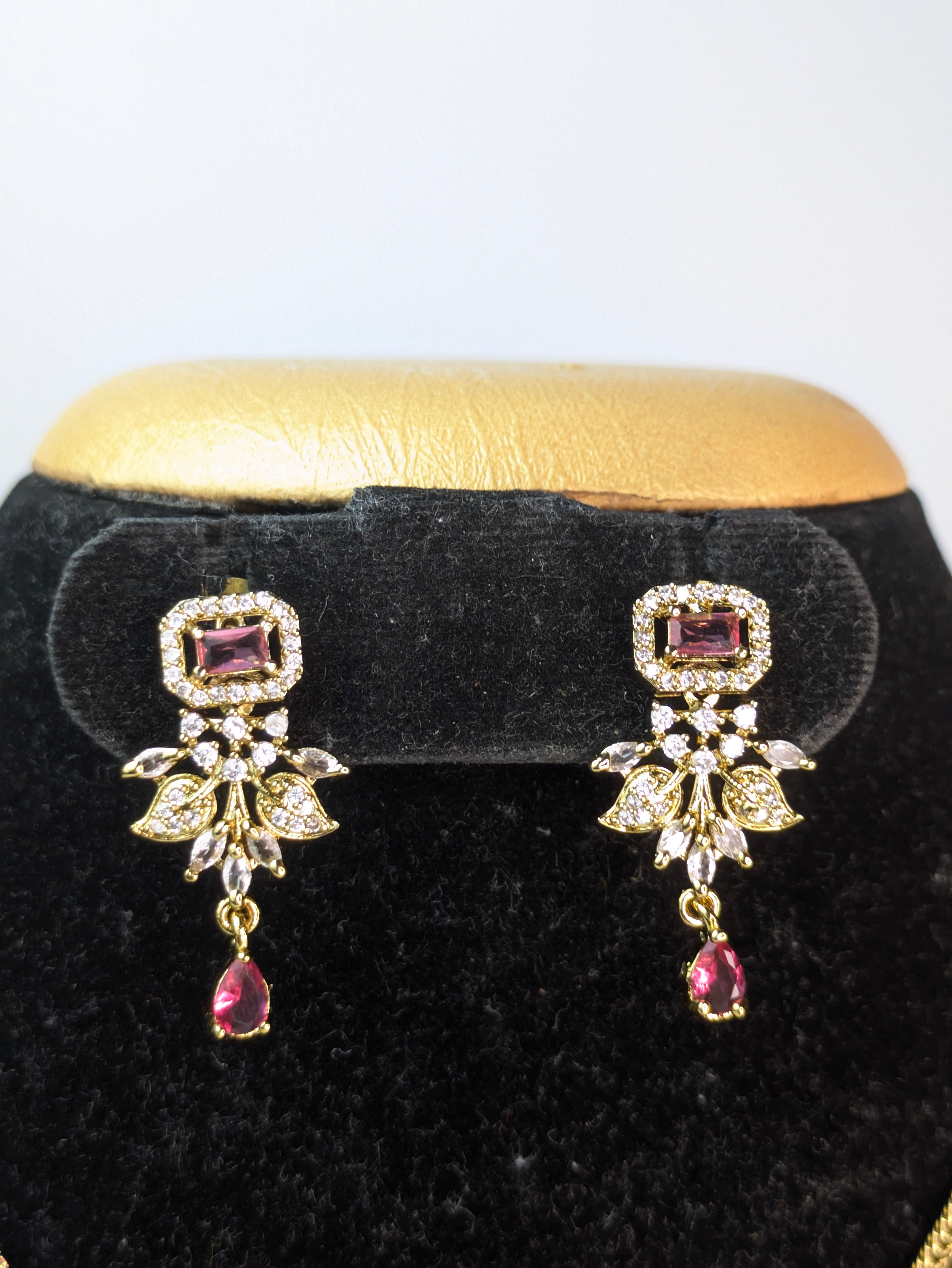 Ruby AD short Necklace Set