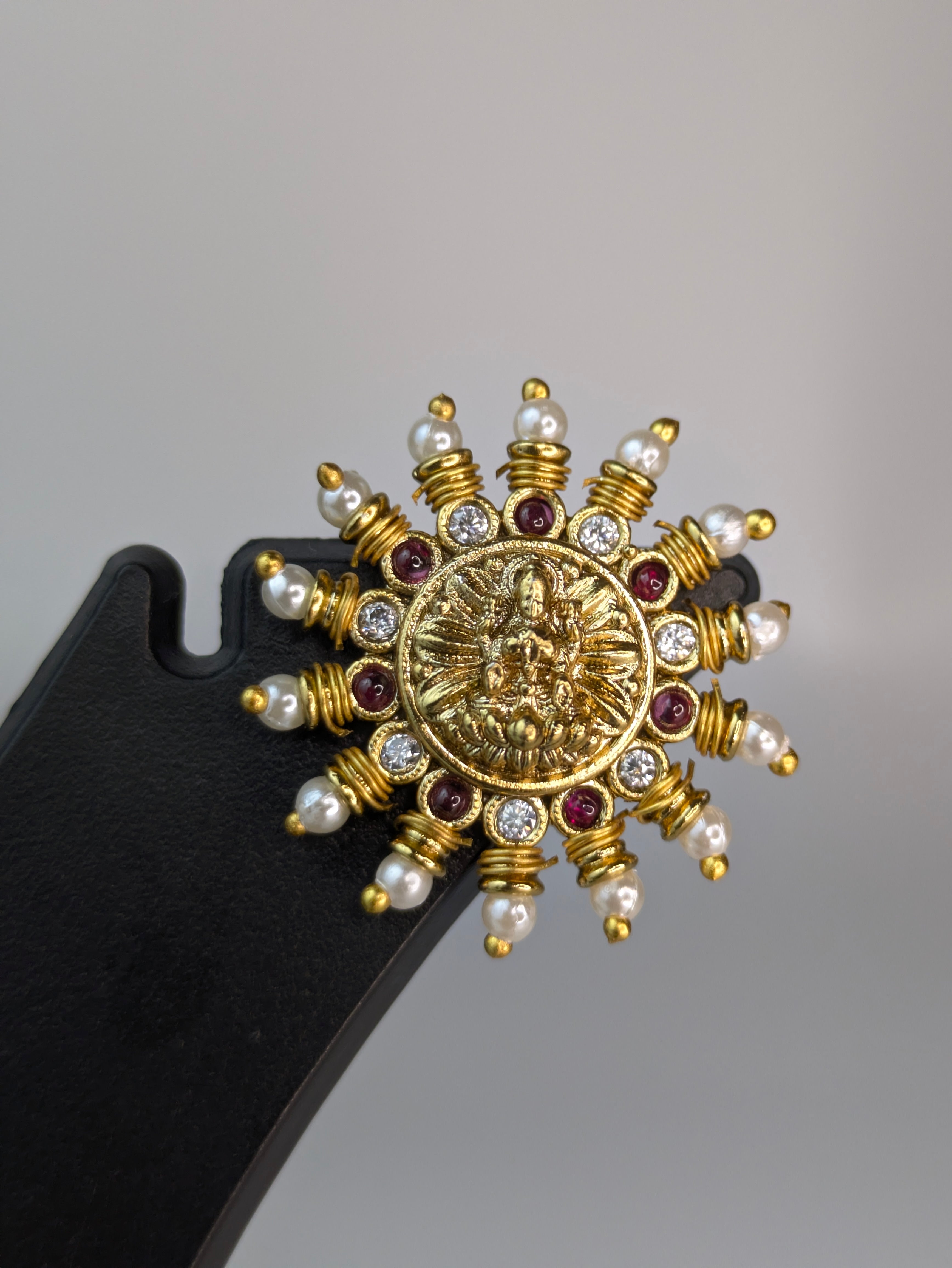 Pearl Wheel stud