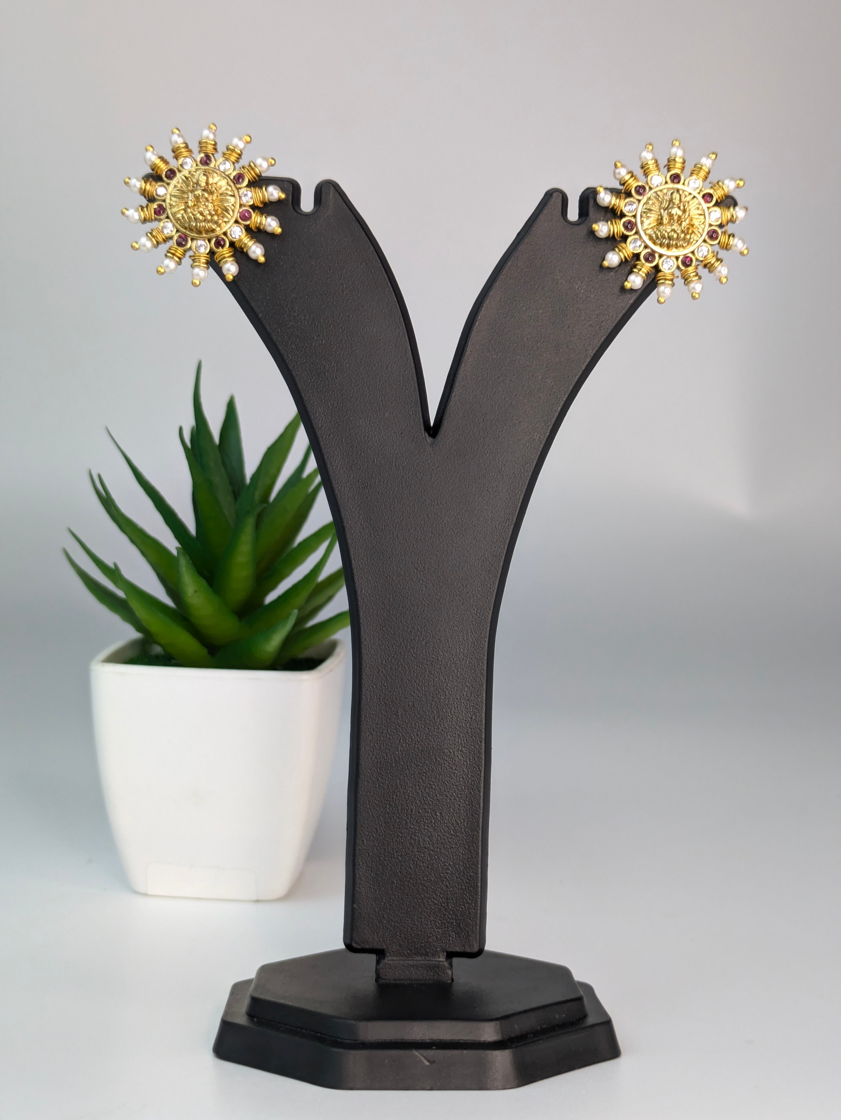Pearl Wheel stud