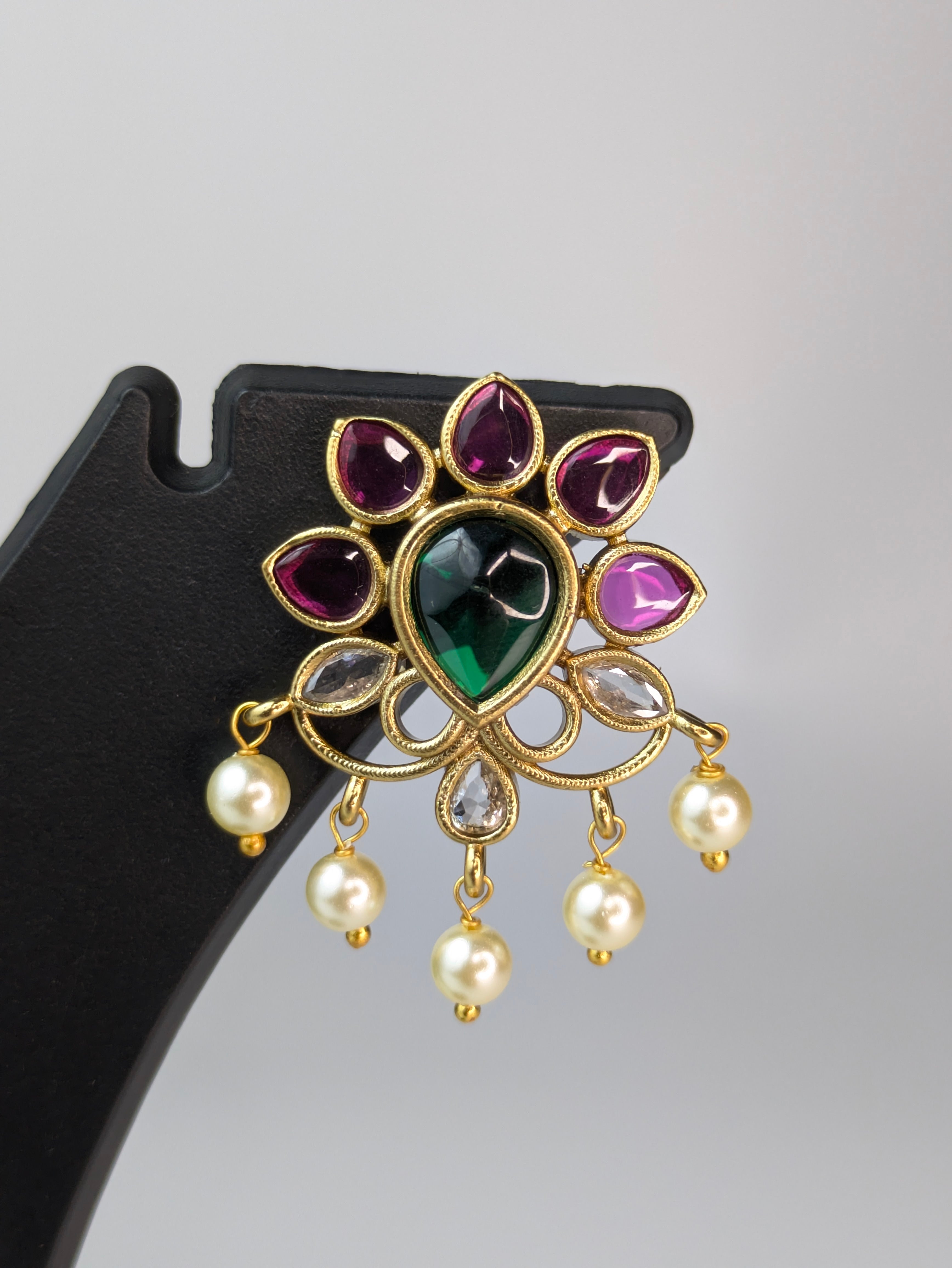 Pearl Drop Ear Stud