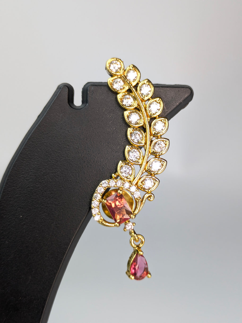 Leaf Stud-Pink
