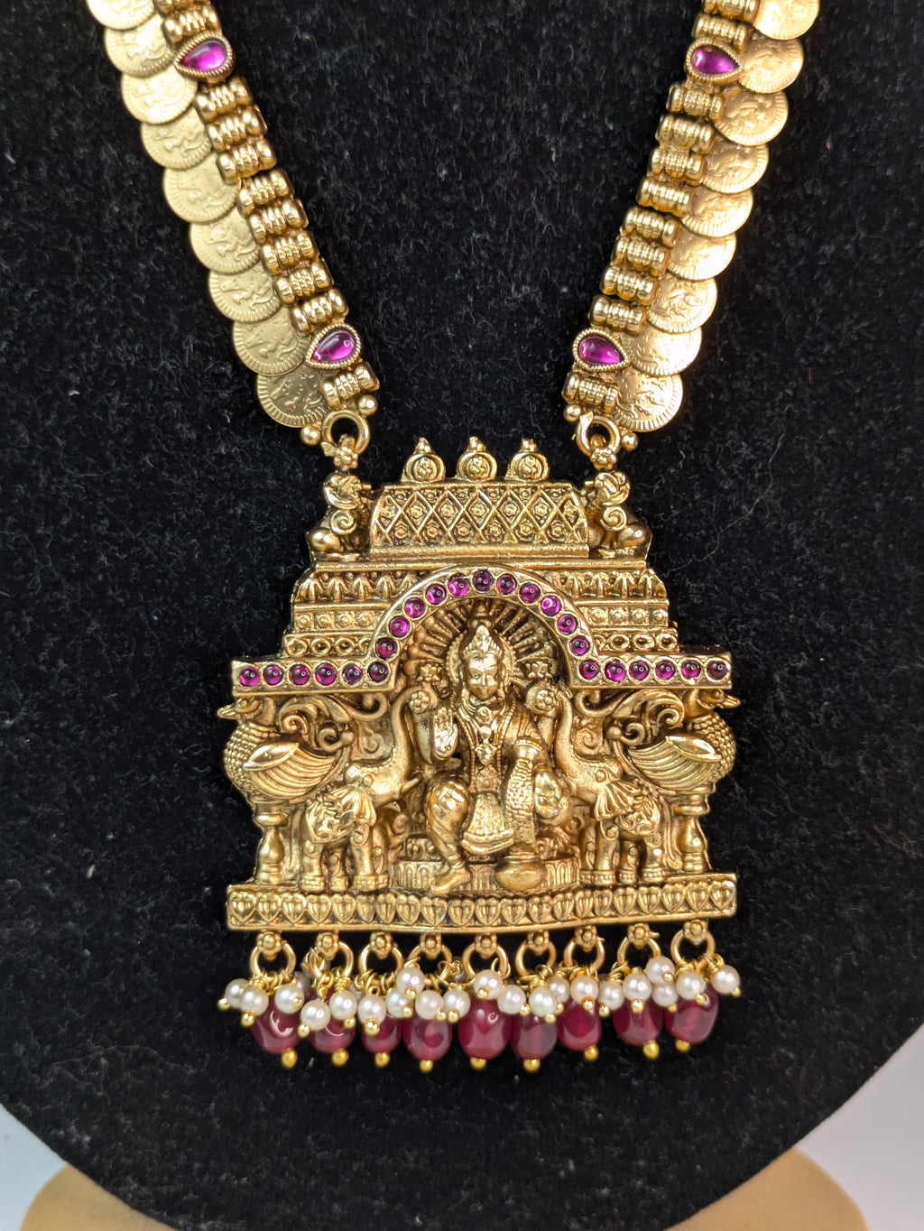 Antique gold-finished temple Haram-Pink