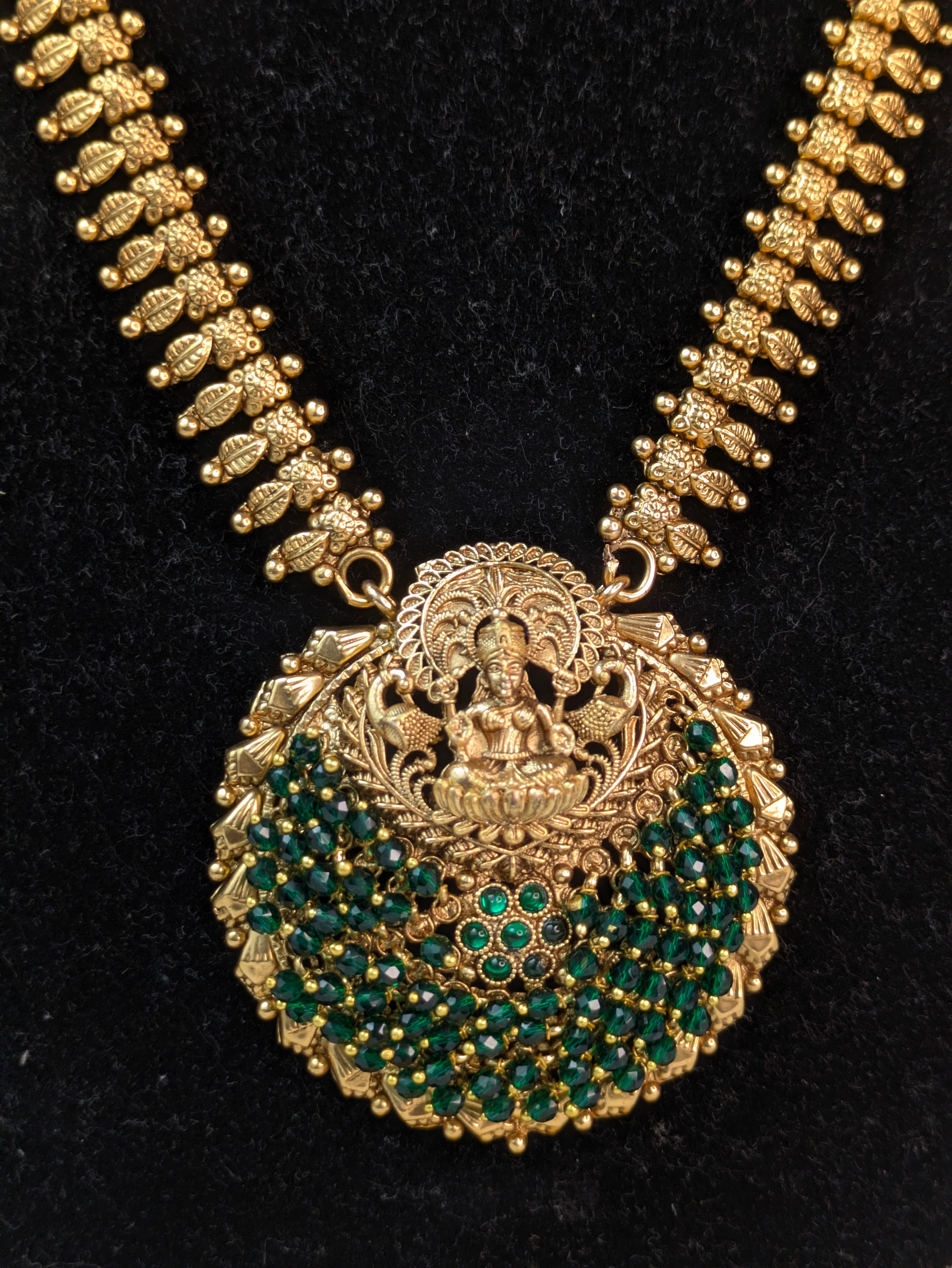 South Indian temple jewelry design