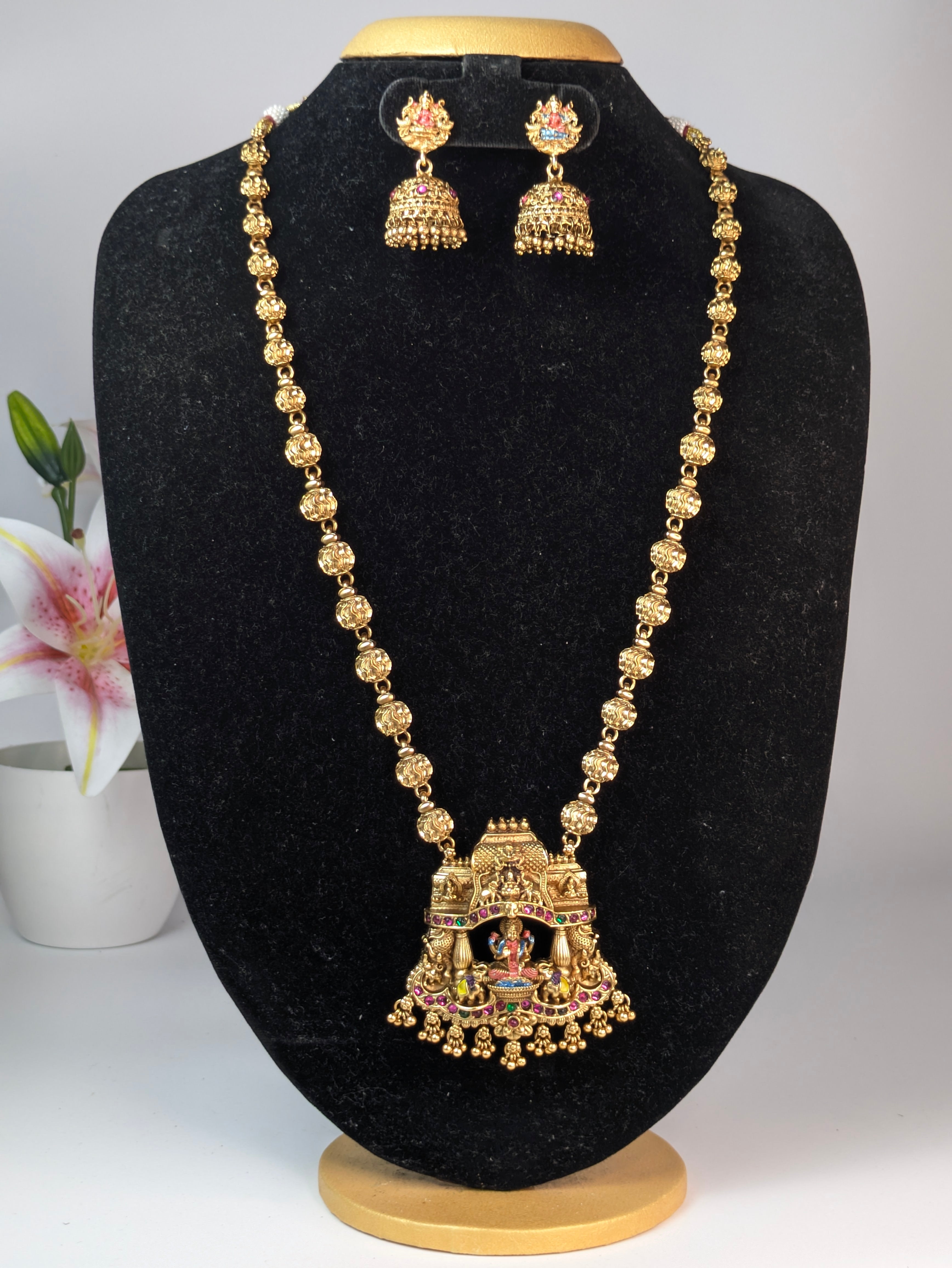 Traditional South Indian Temple / Antique Haram