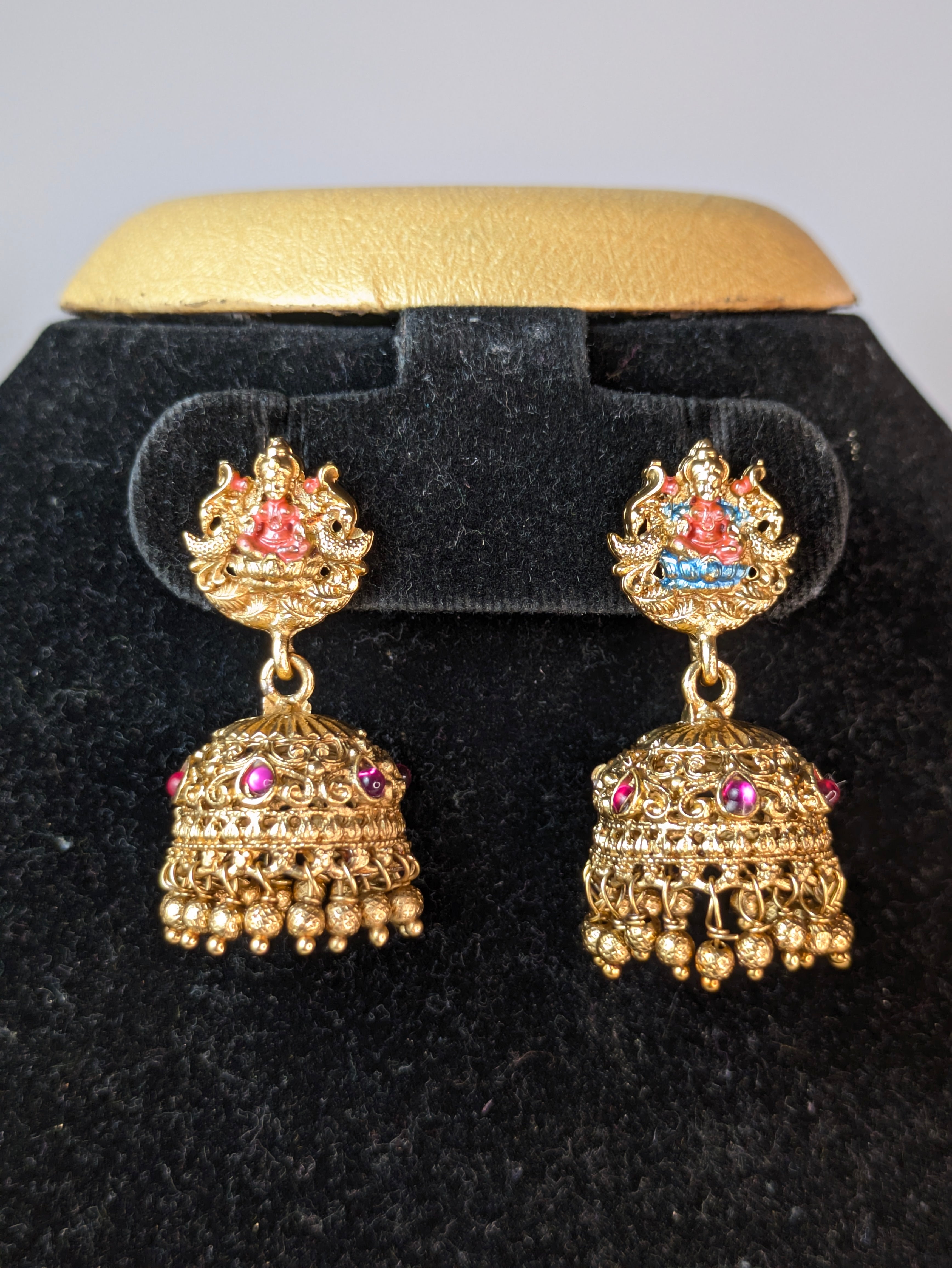 Traditional South Indian Temple / Antique Haram