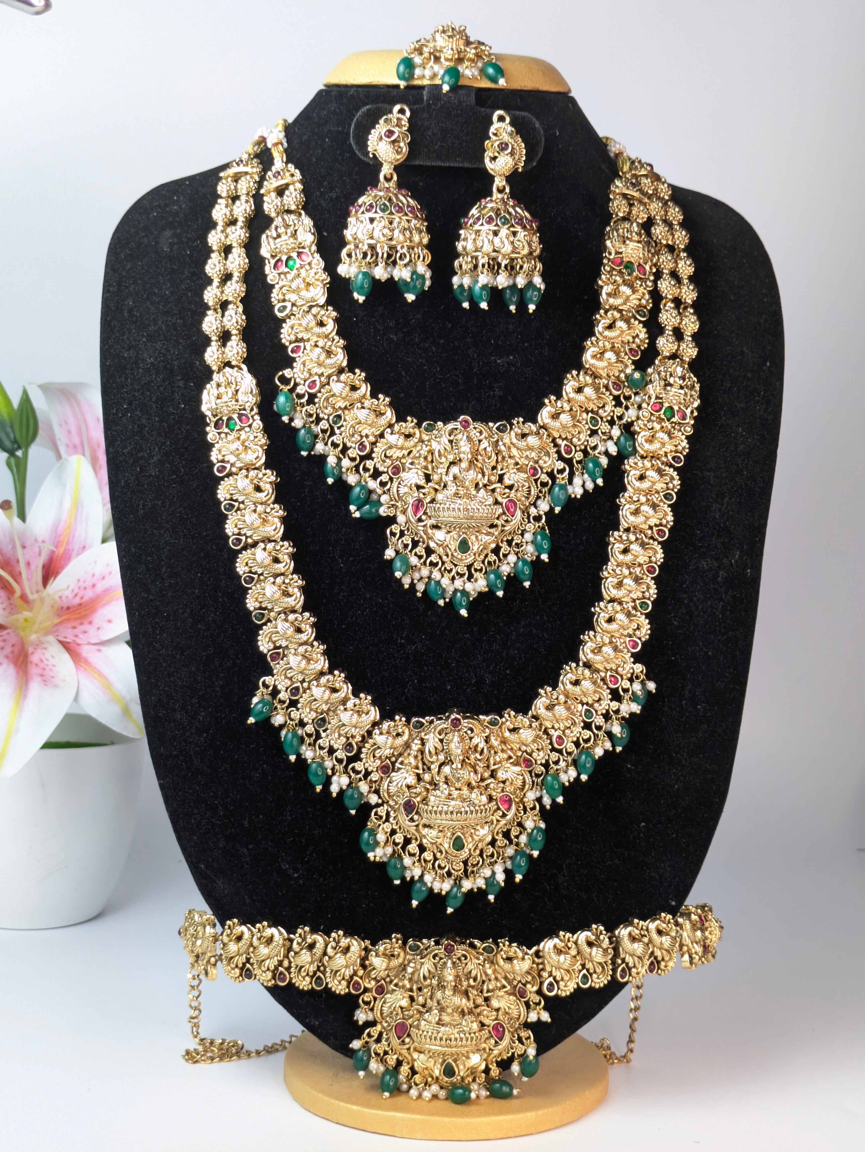 Traditional South Indian temple bridal full set