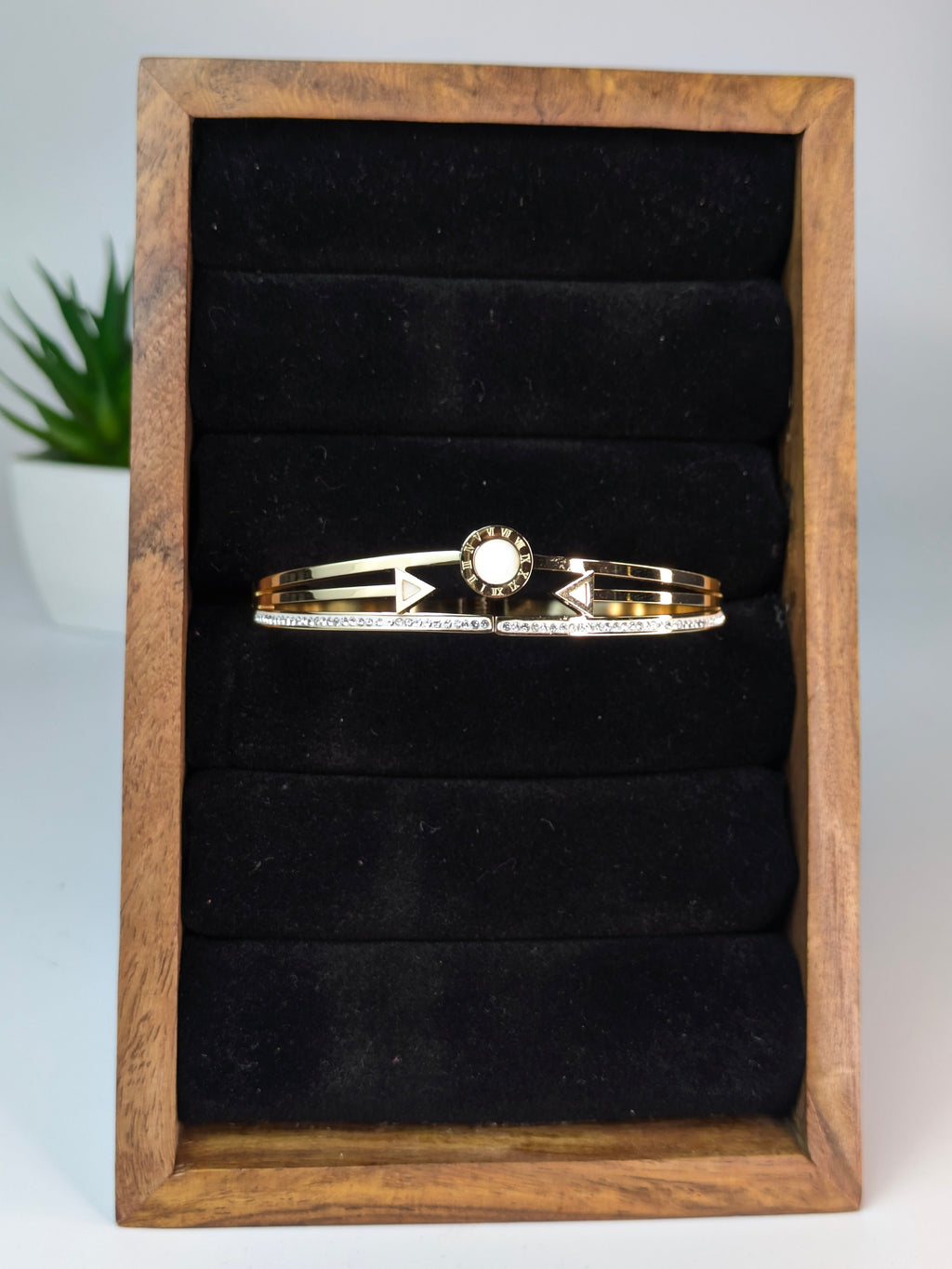 Arrow Bangle