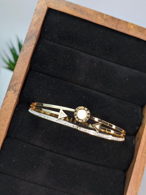 Arrow Bangle