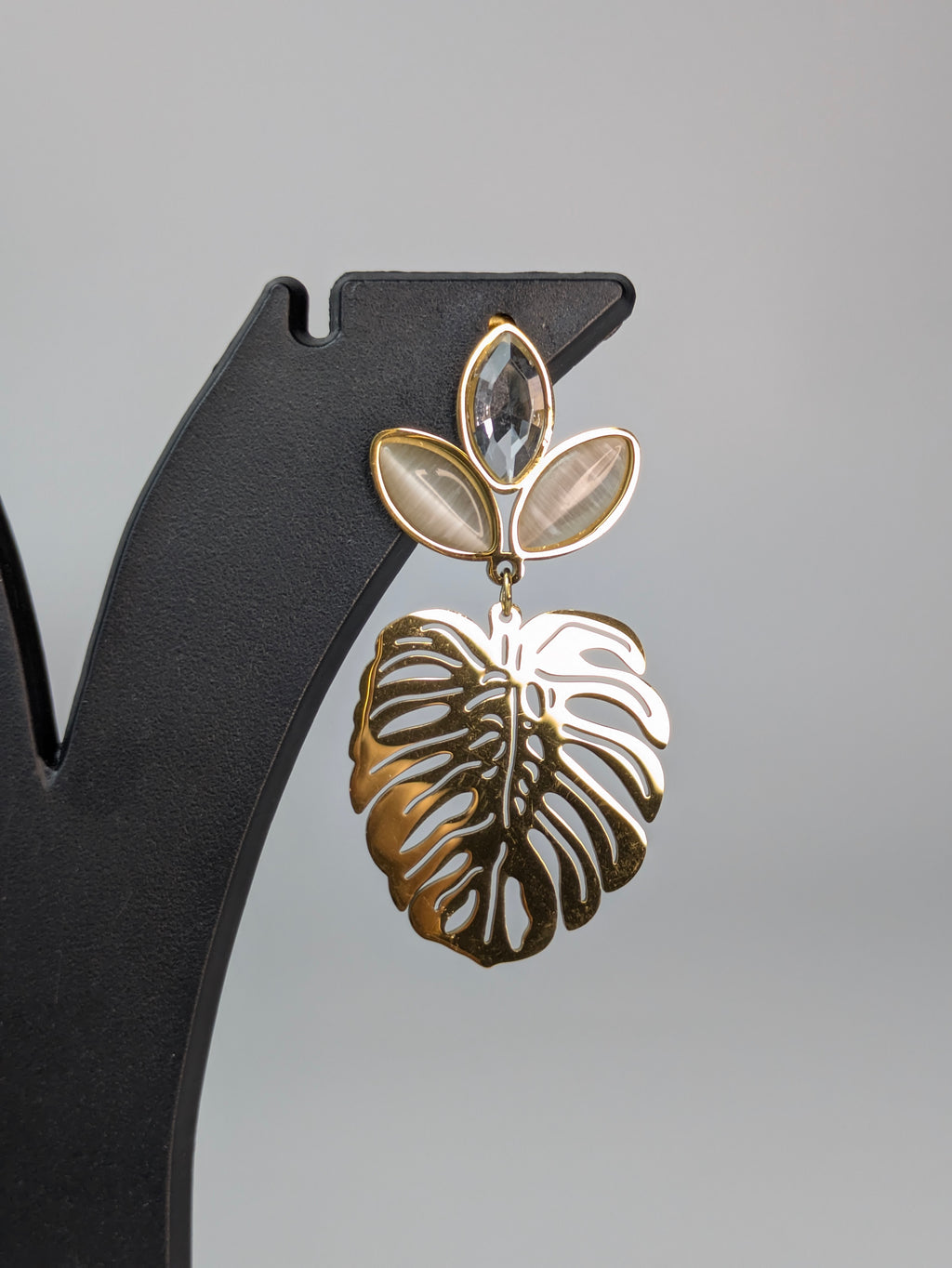 Tropical botanical aesthetic earring
