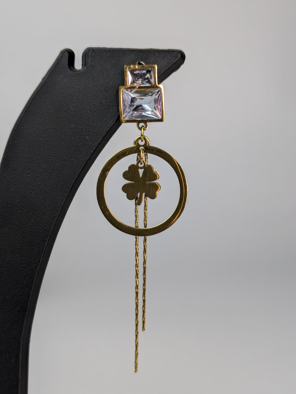 Circle earring