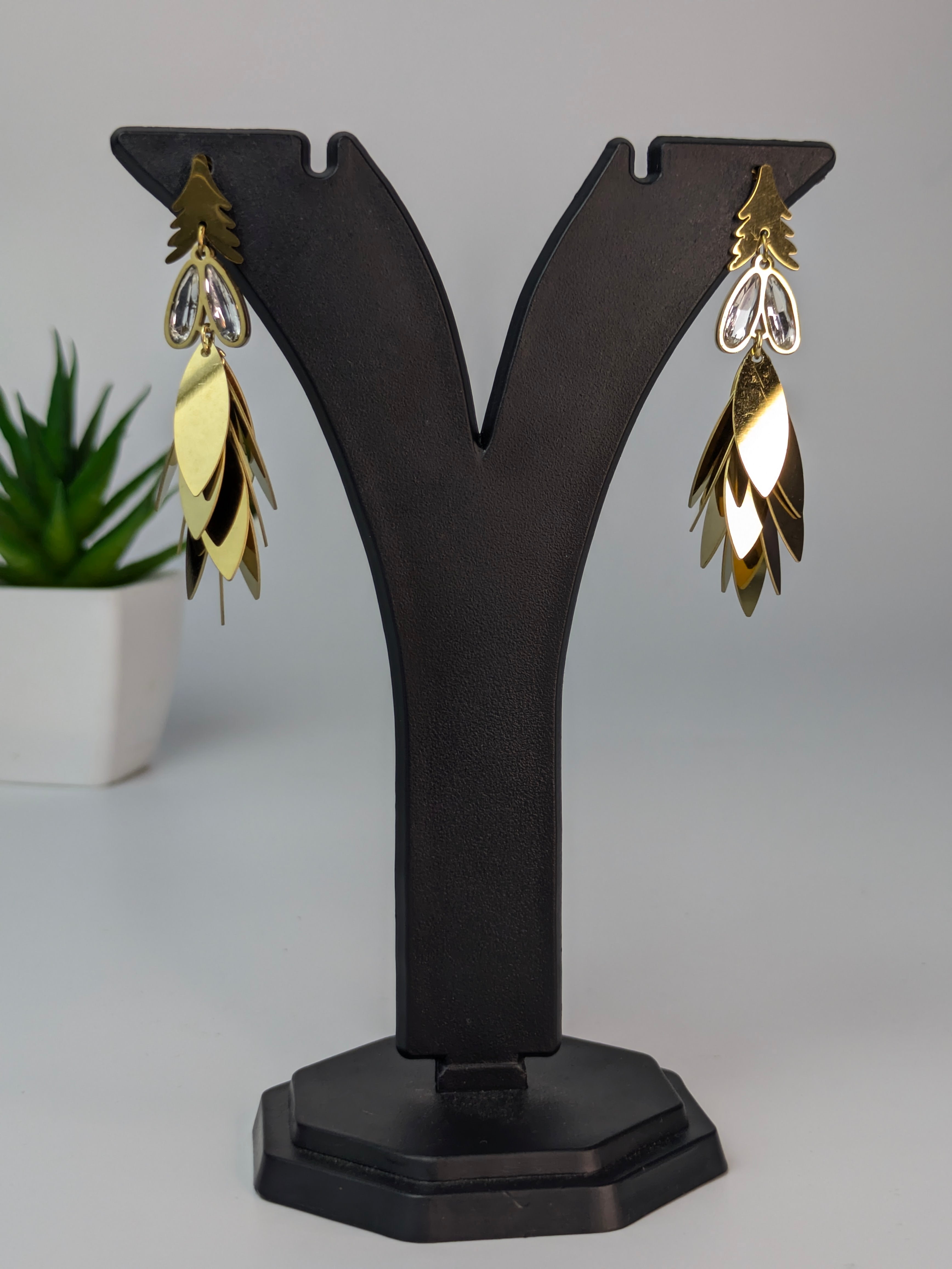 Leaves earring