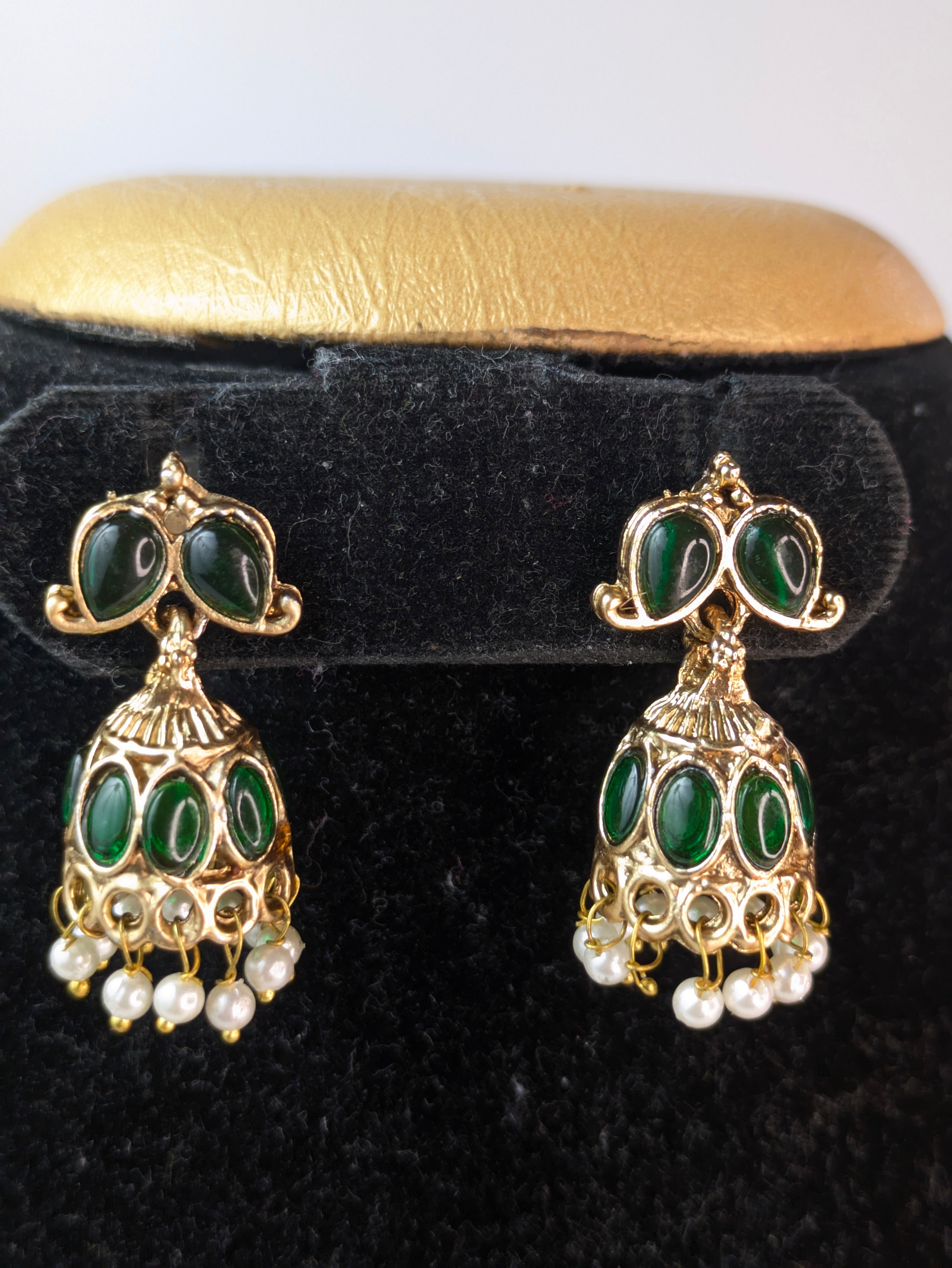 Kemp Stone Mango Necklace-Green