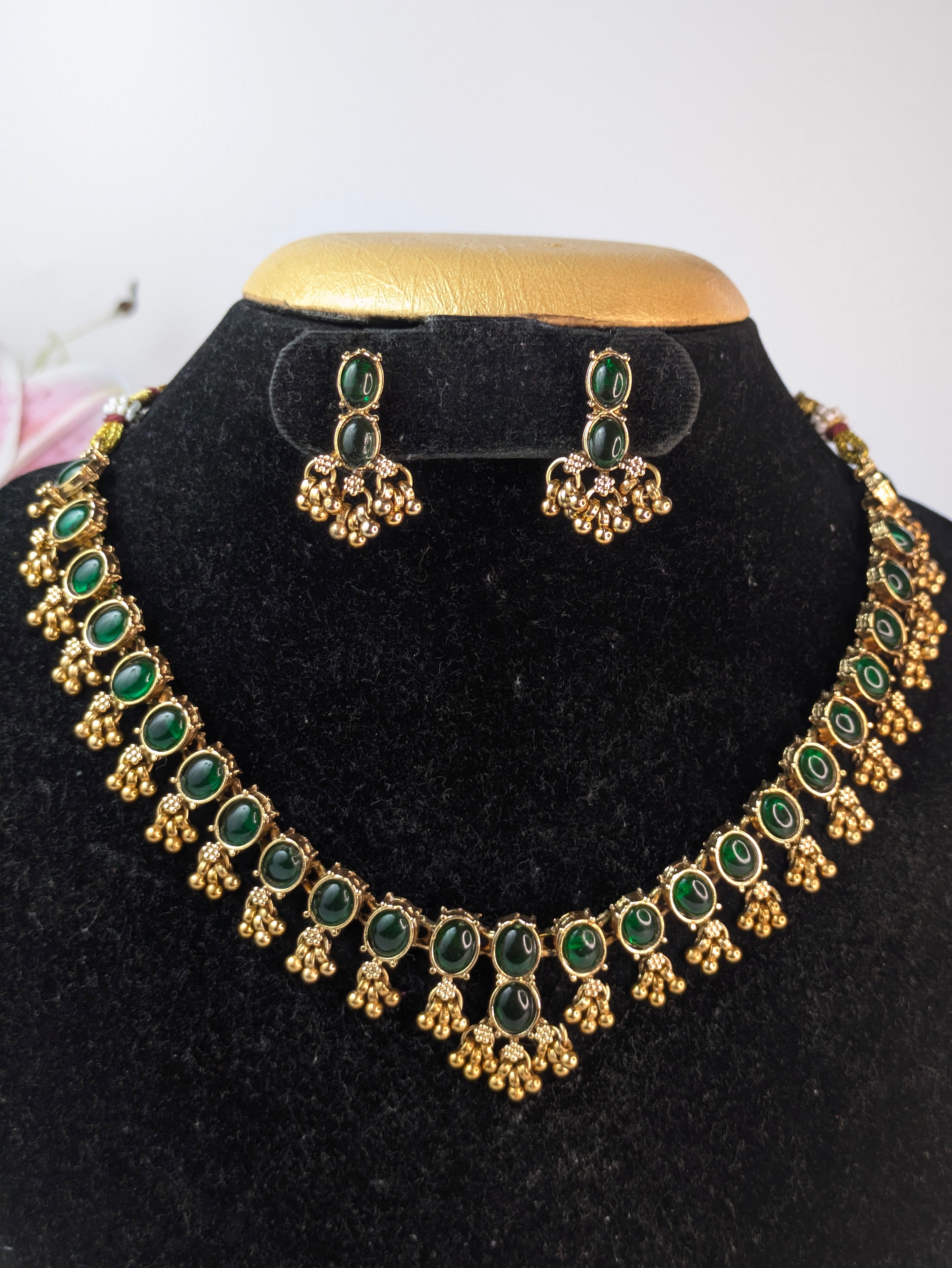 Tear Drop Kemp Stone Necklace-Green