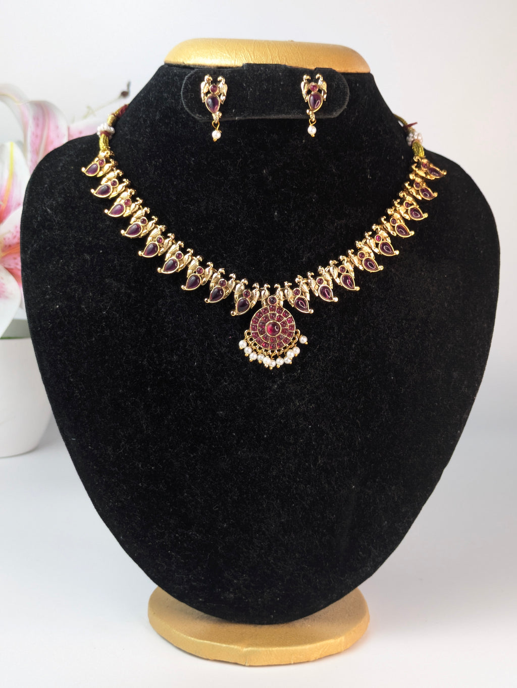 Kemp Parrot Necklace-Pink