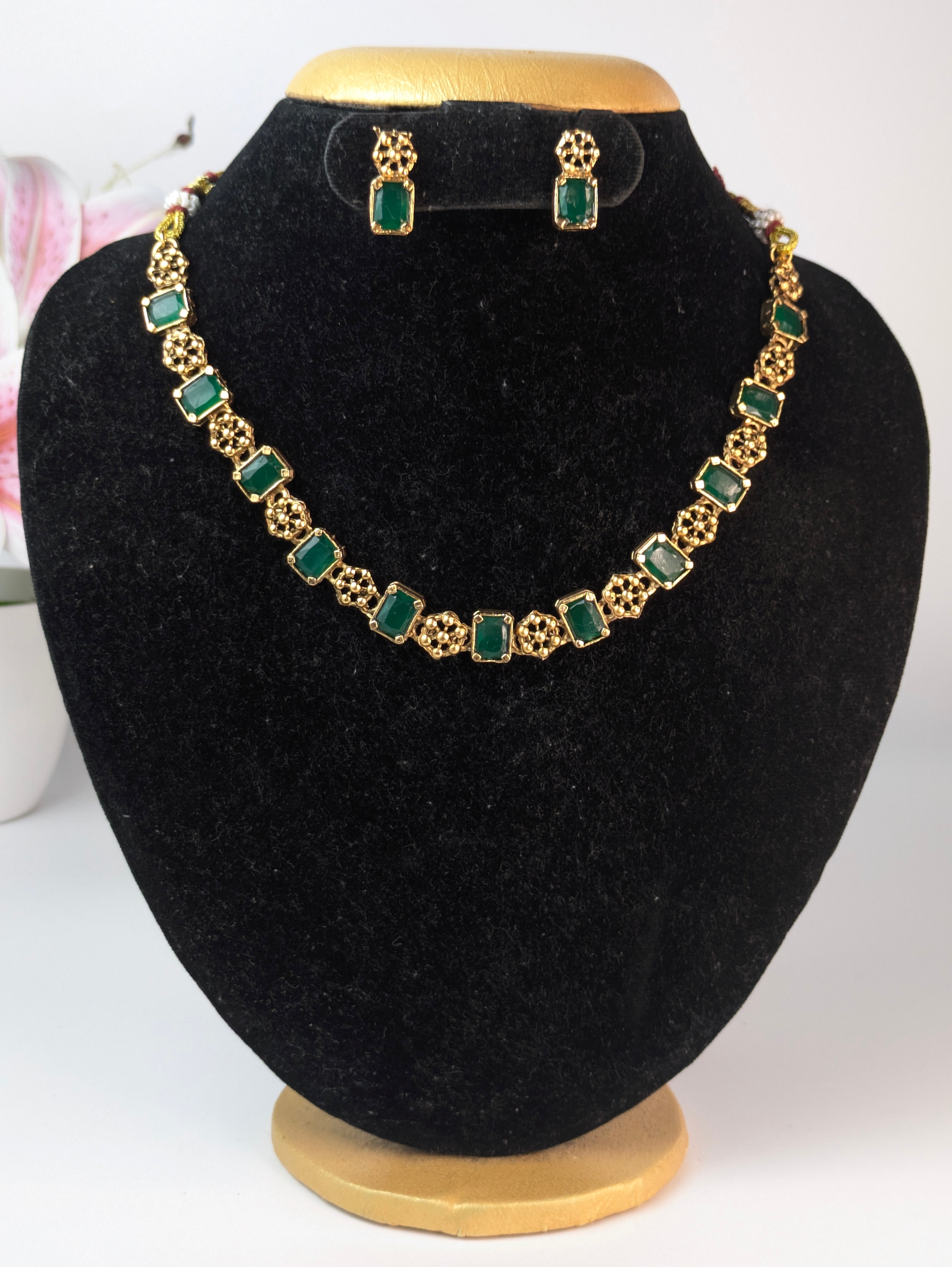 Sufi-style Stone Necklace Set-Green