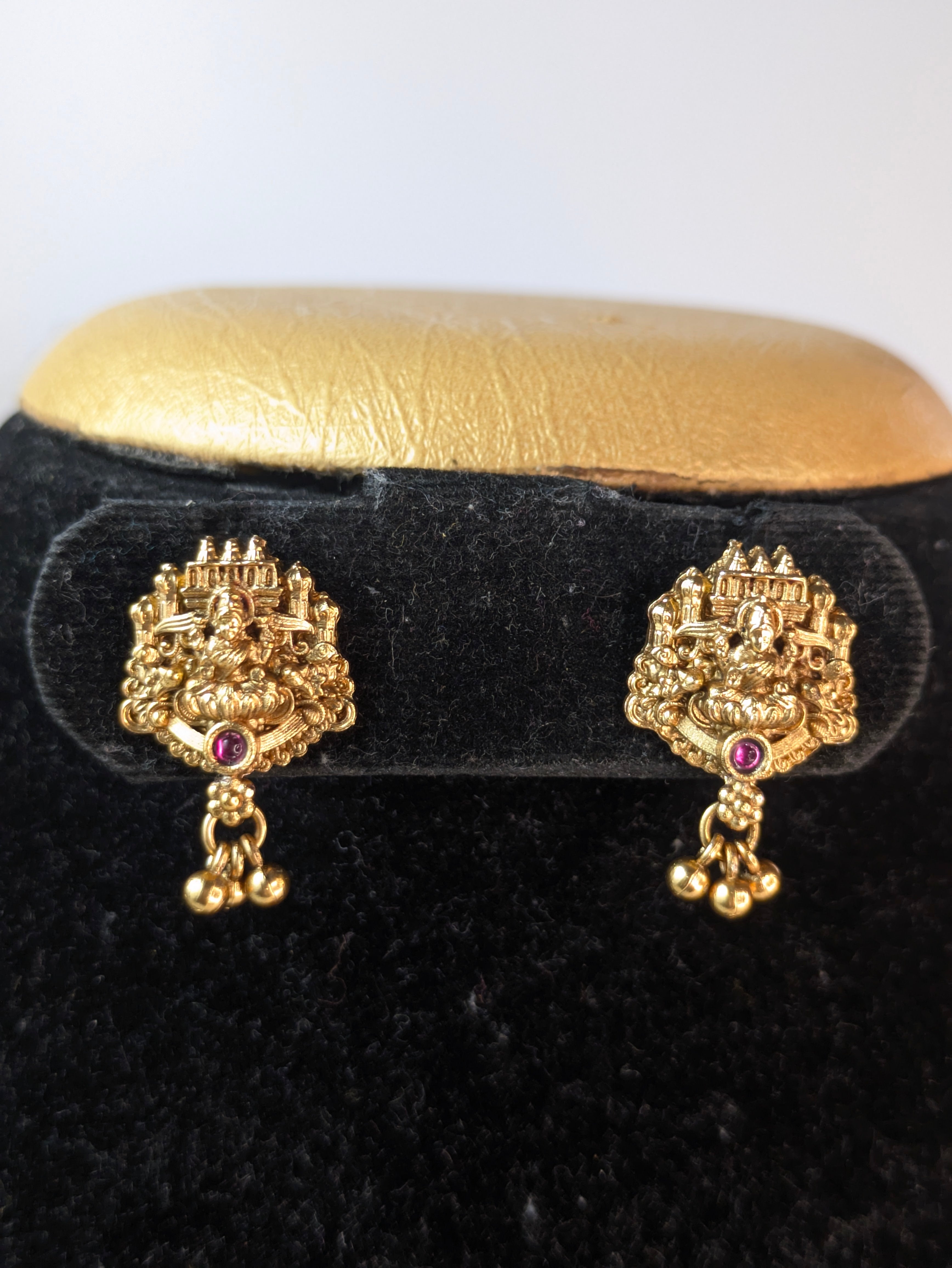 Temple Jewelry Pendant and Ball Chain Set