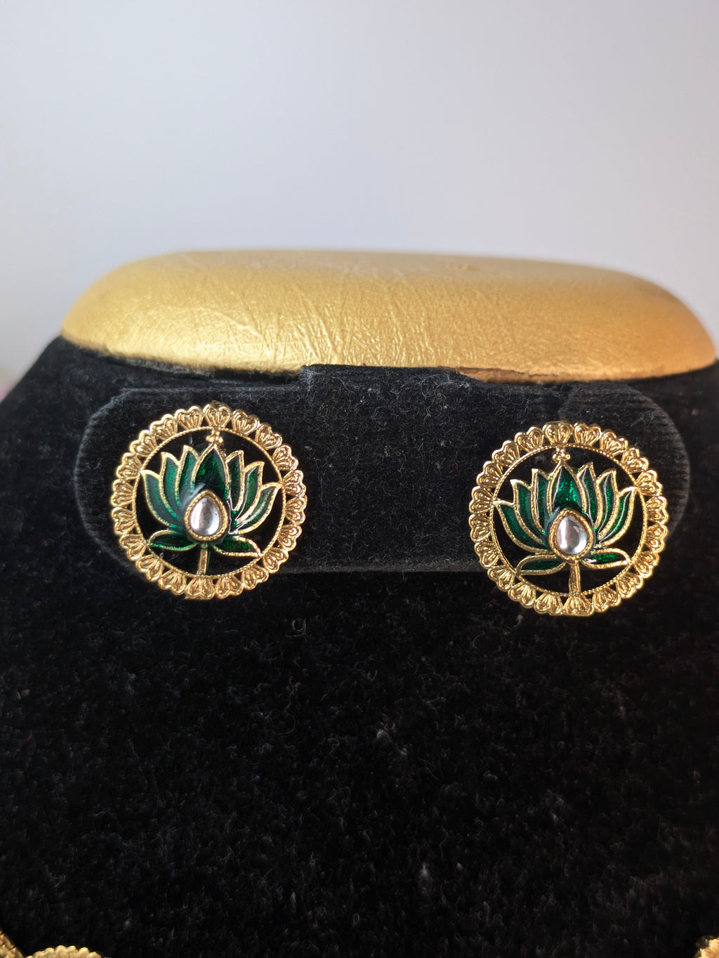 Green Lotus Choker/Necklace Set