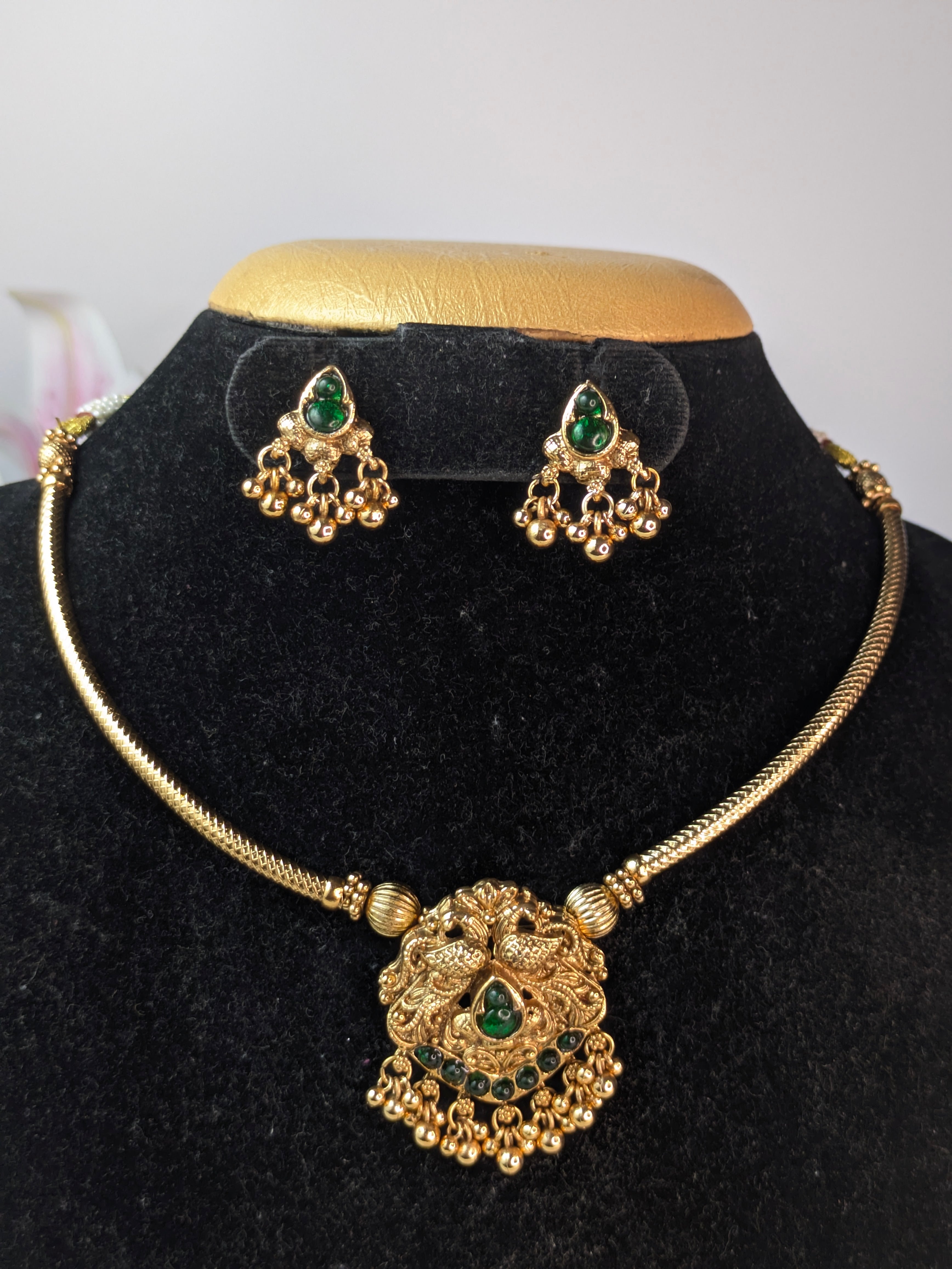 Traditional Peacock Hasli-Green