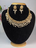 Rice pearls hasli necklace