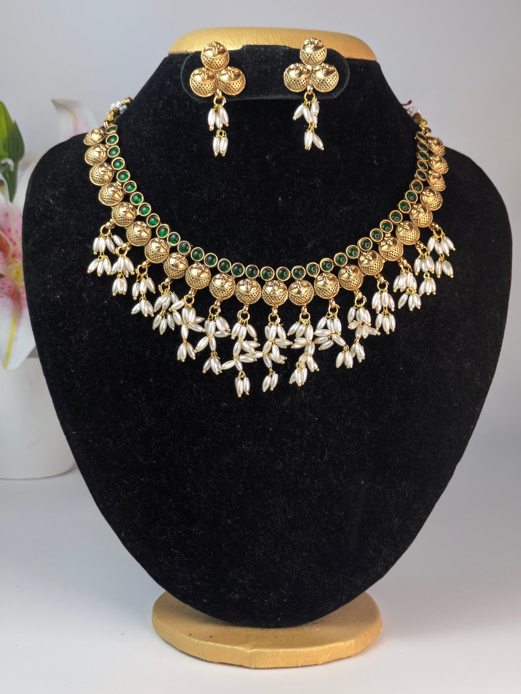 Rice pearls kemp stone necklace