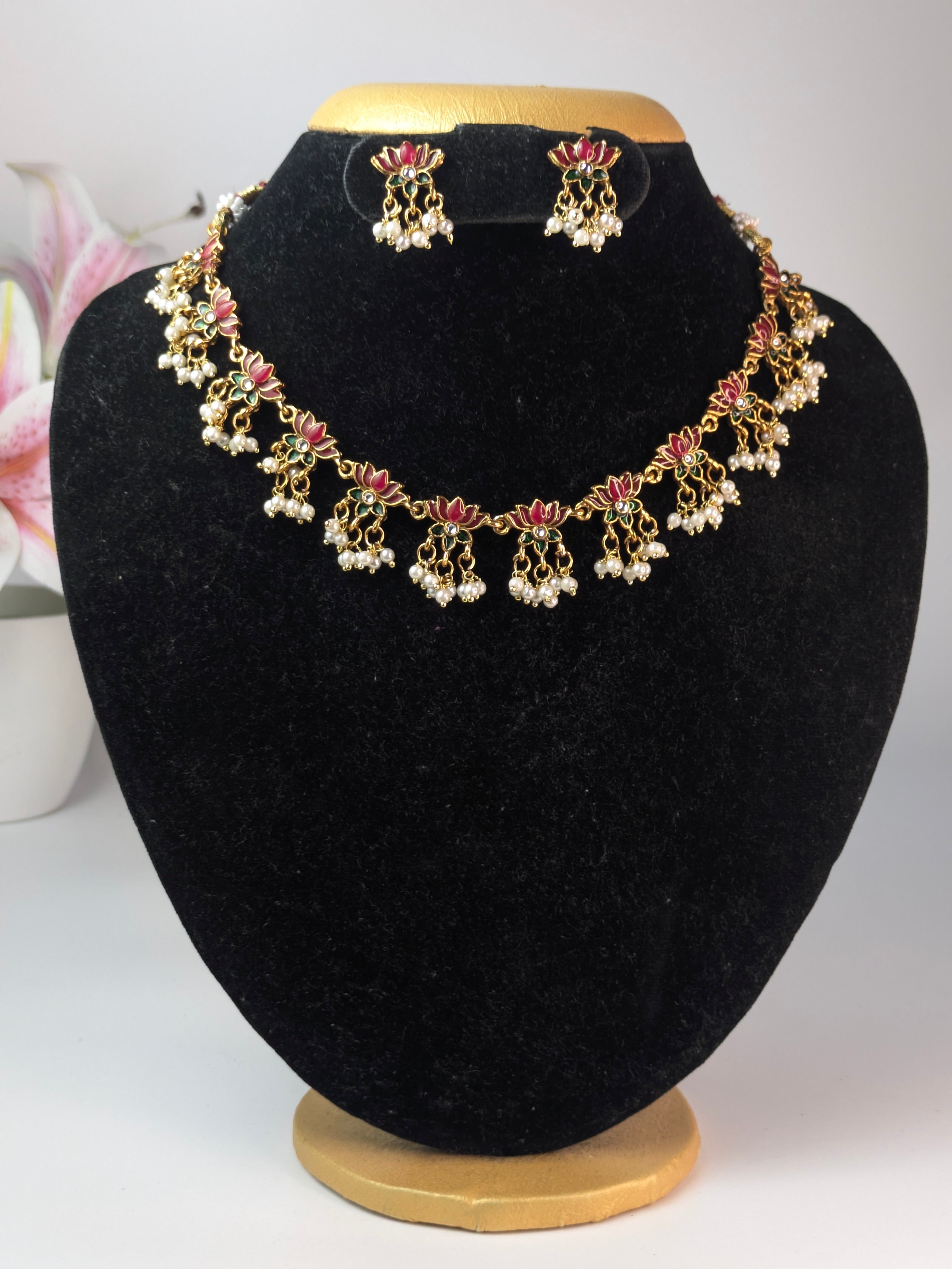 Lotus Necklace with white hanging
