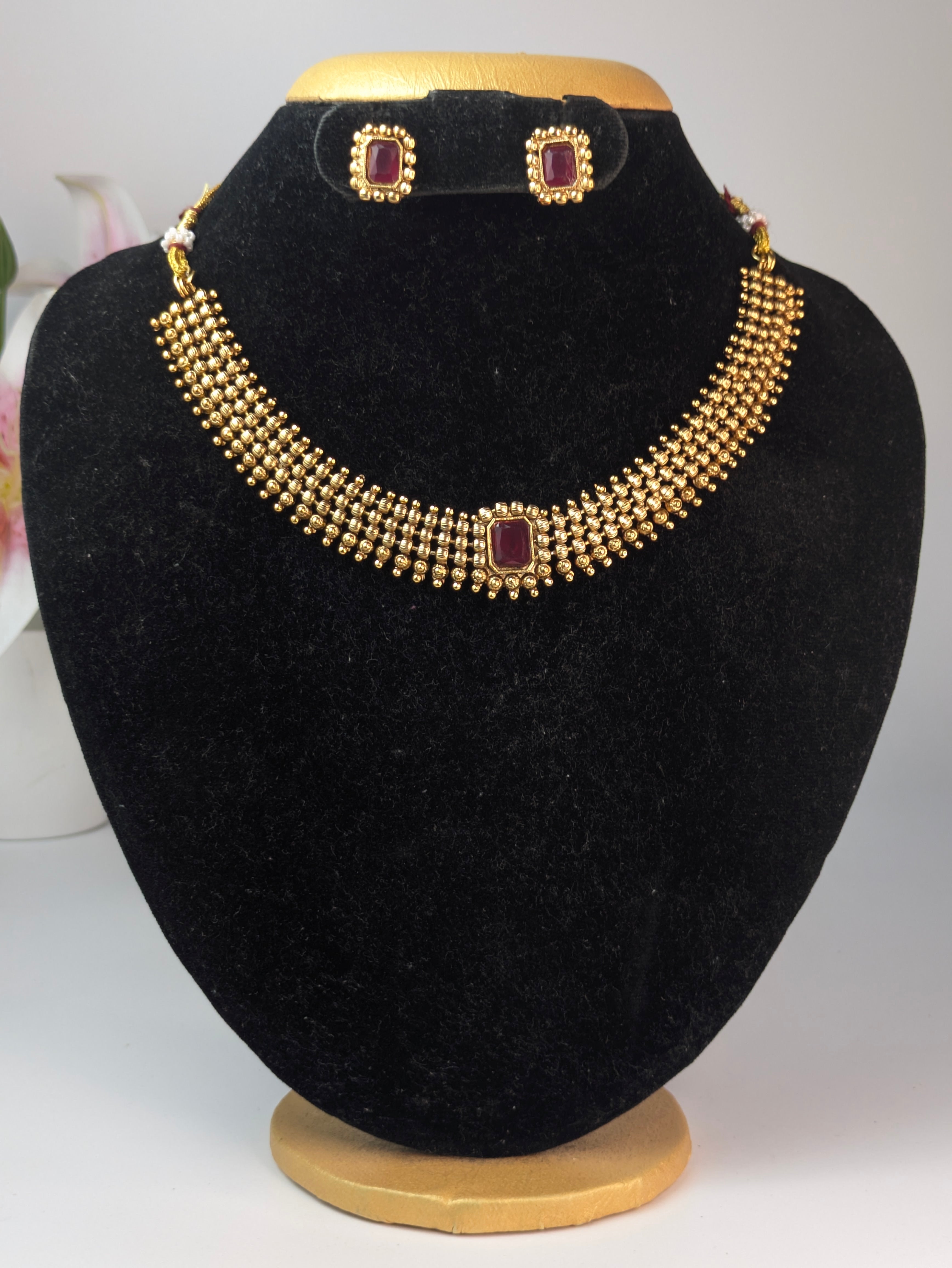 Gold Traditional Ball Chain Necklace Set-Red