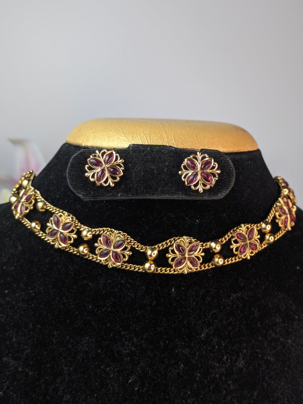 Gold Tone Floral Choker Necklace with Red Stones