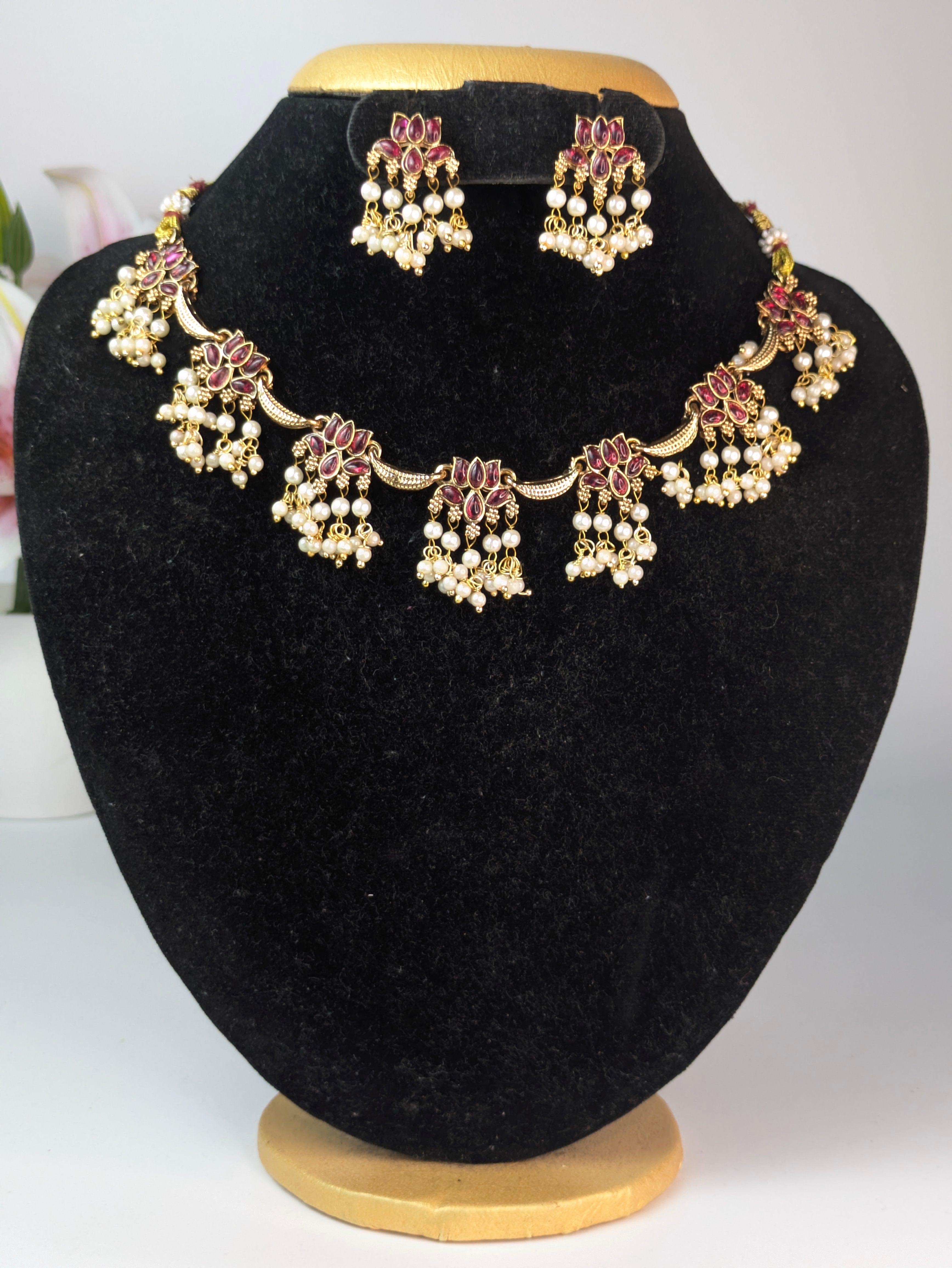 Lotus with Pearl Hangings Necklace Set-Red