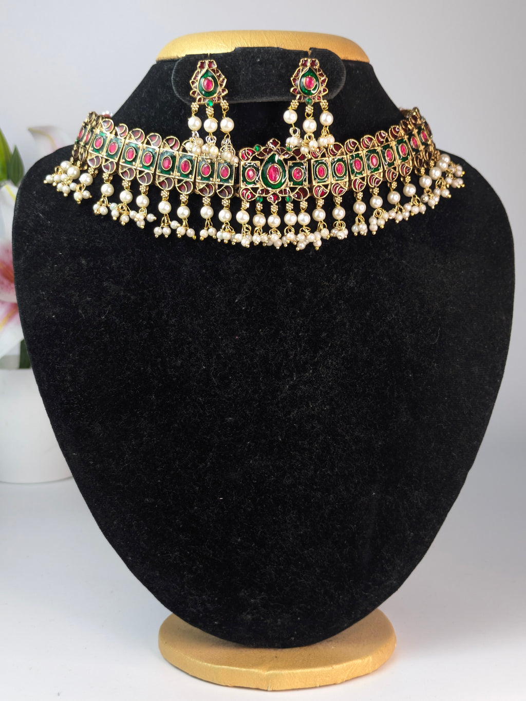 Kundan Choker Set