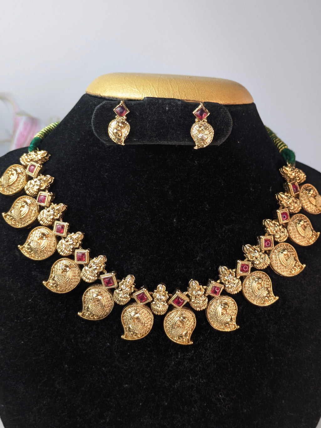 Traditional Mango Necklace