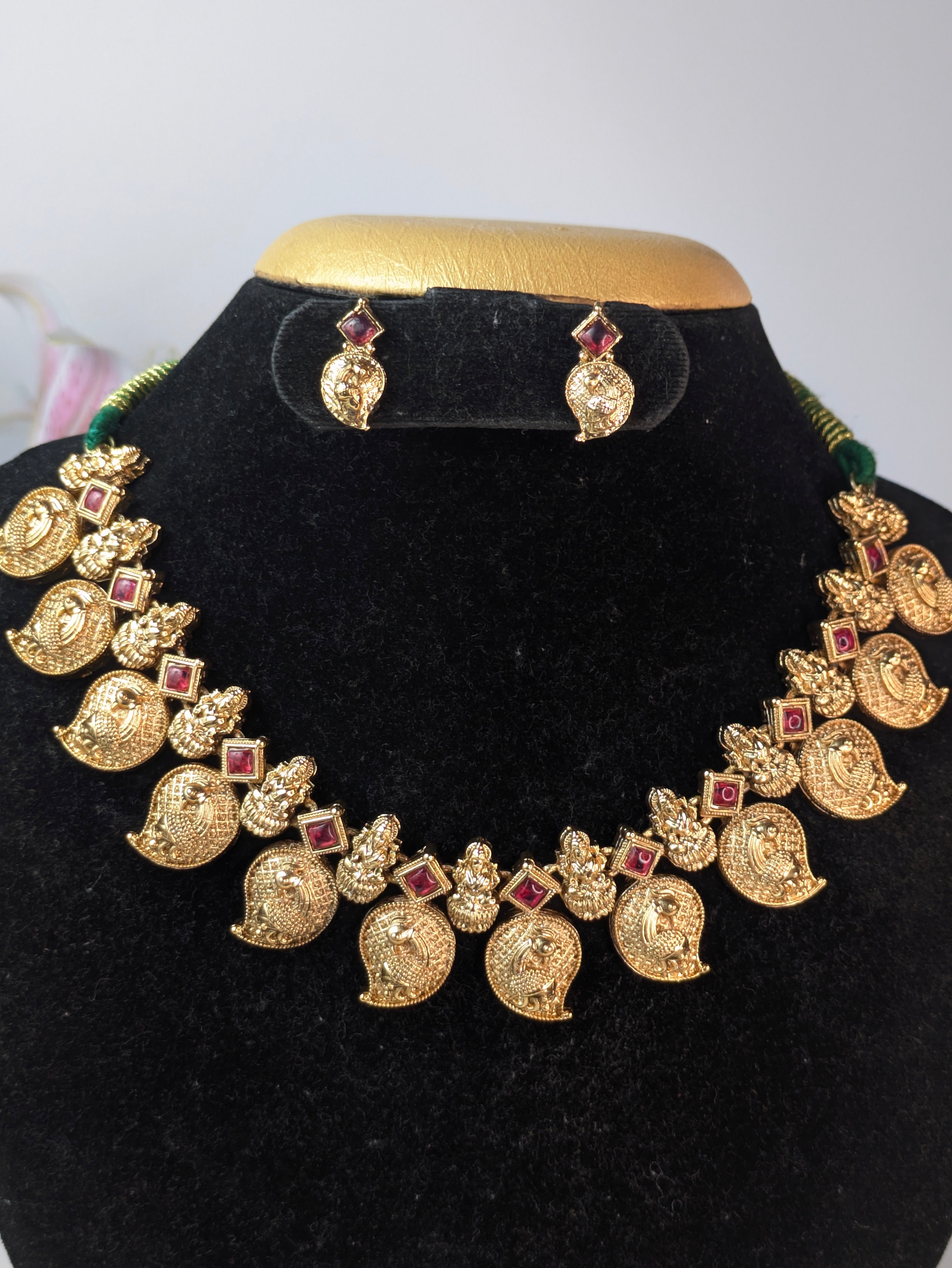 Traditional Mango Necklace