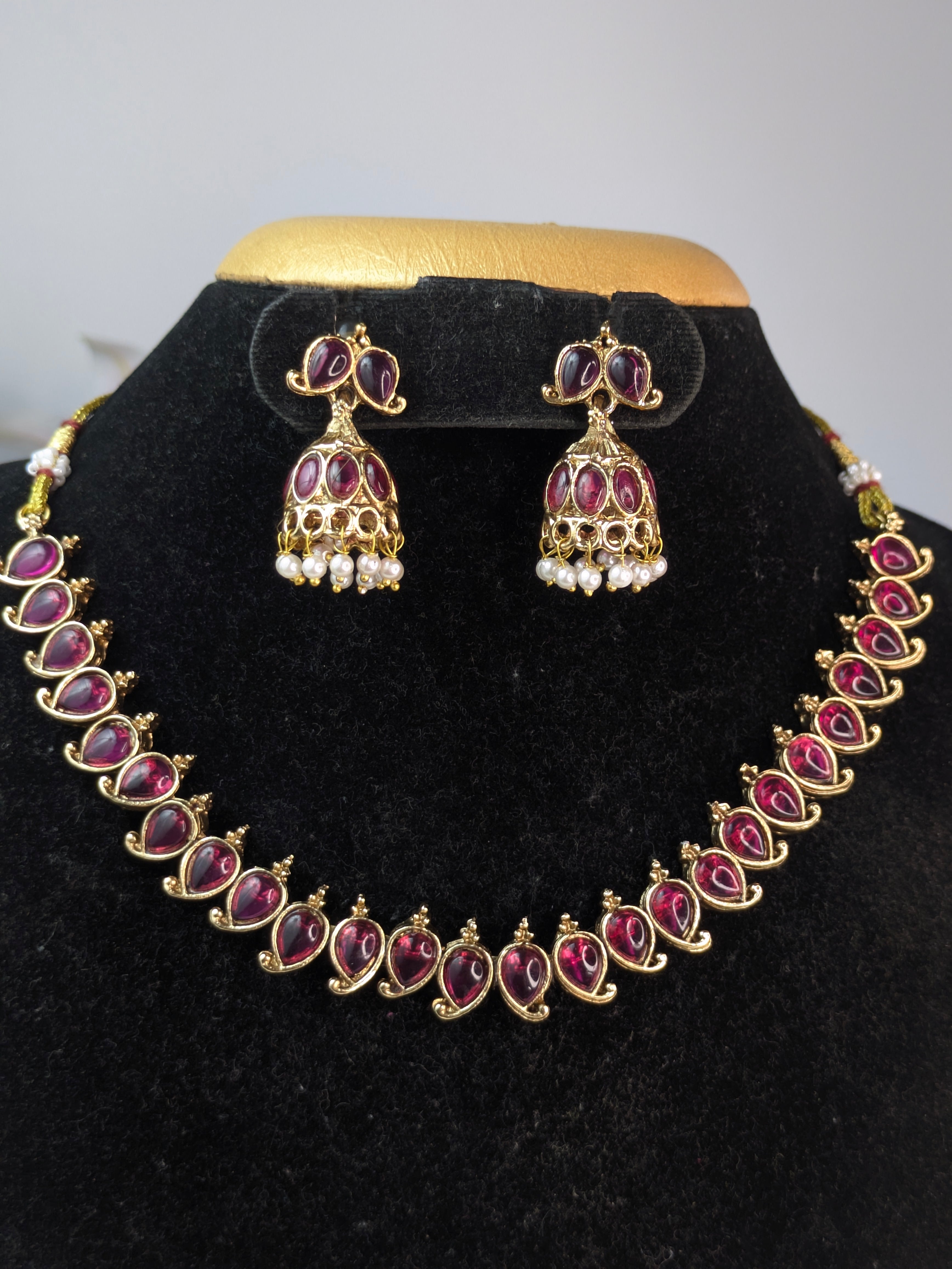 Red Mongo Necklace