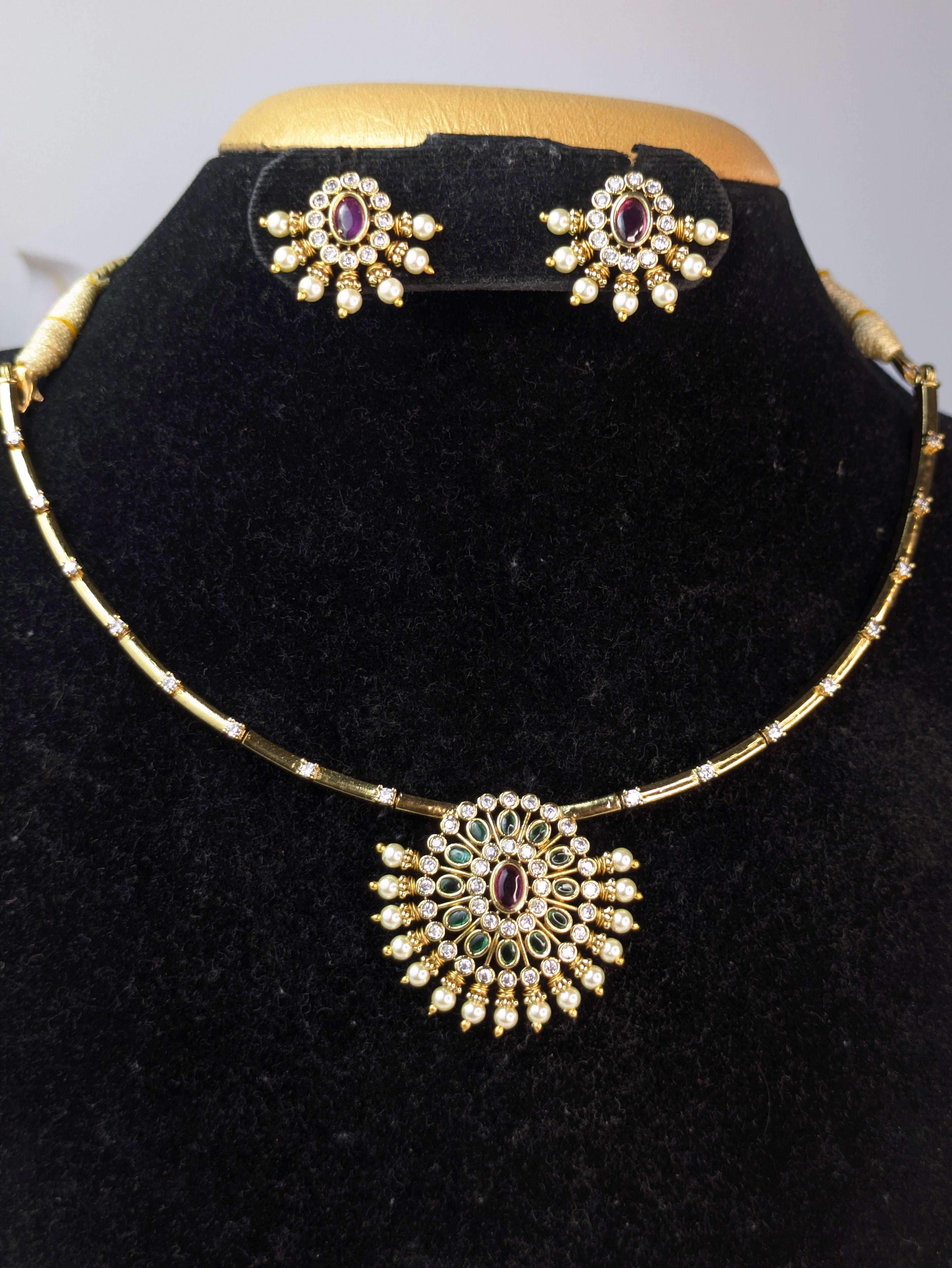 Circular Hasli Set